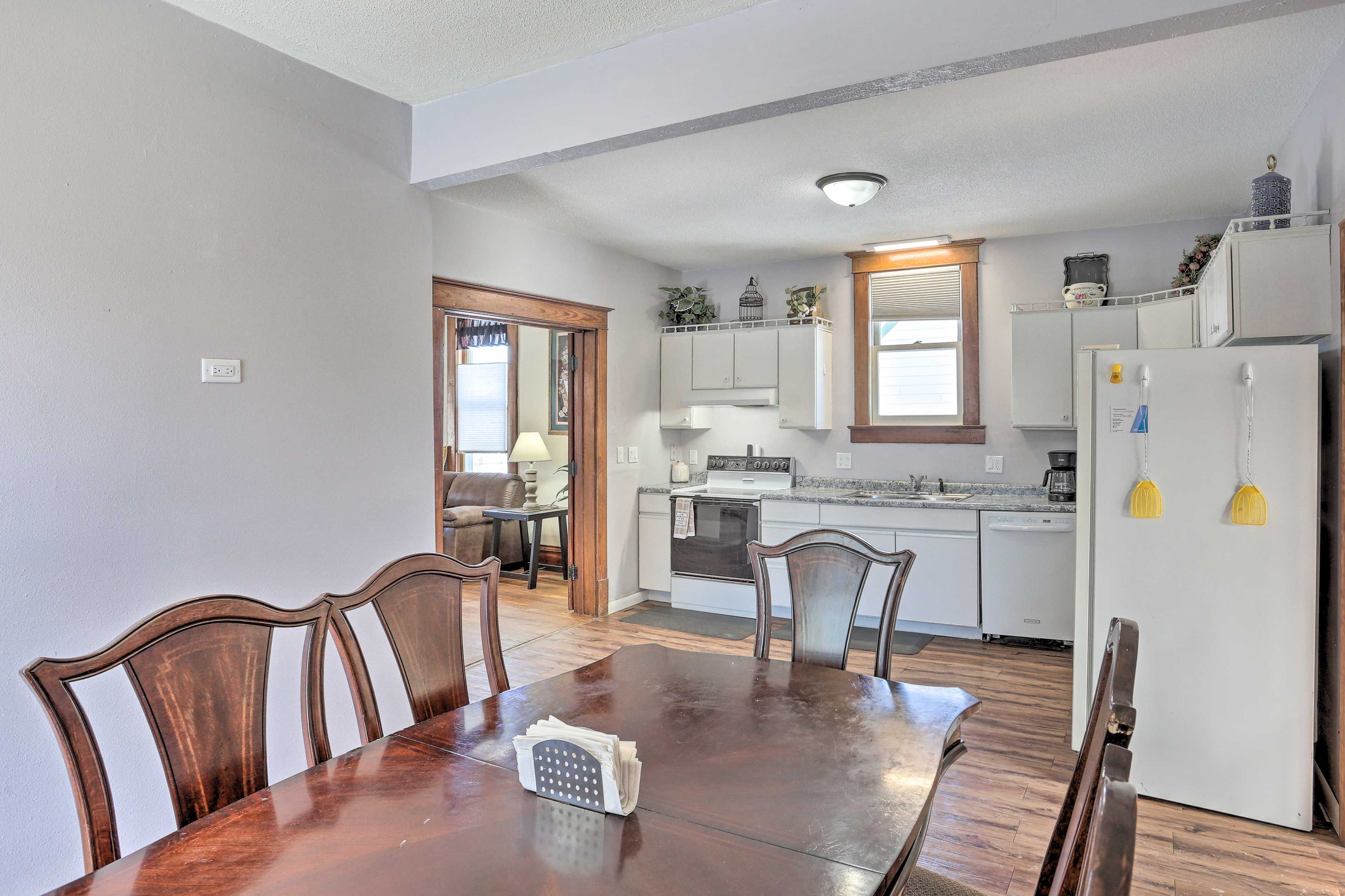 Dining Room | Central Heating & A/C