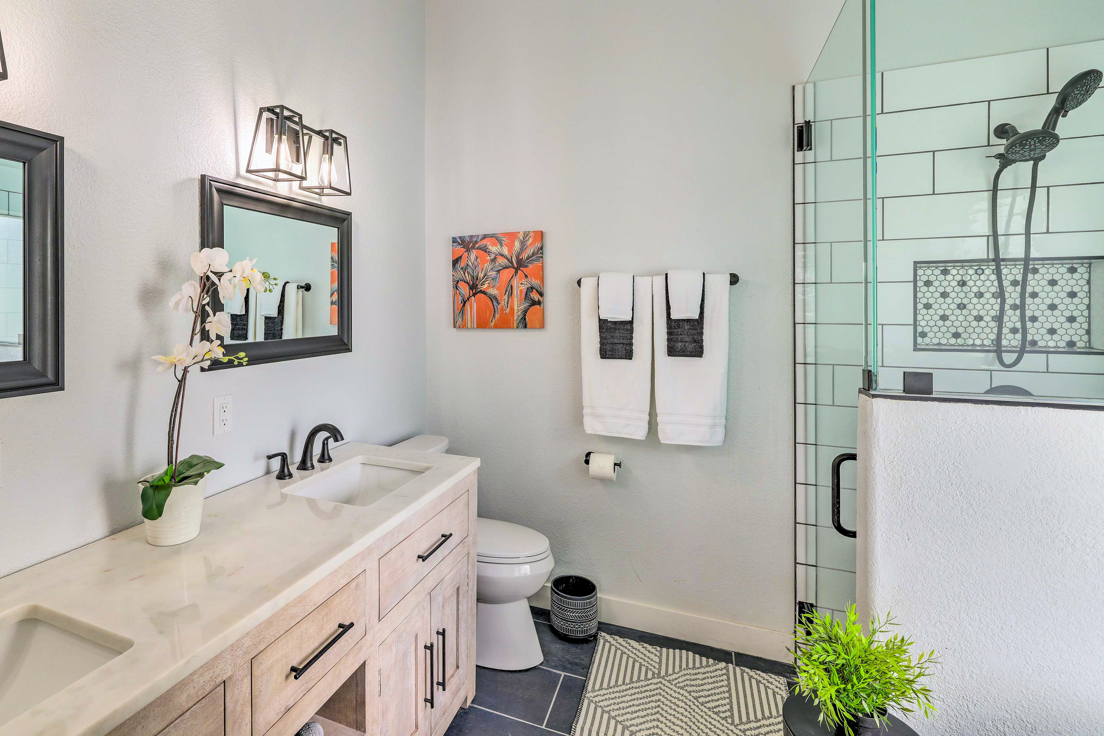 Full Bathroom