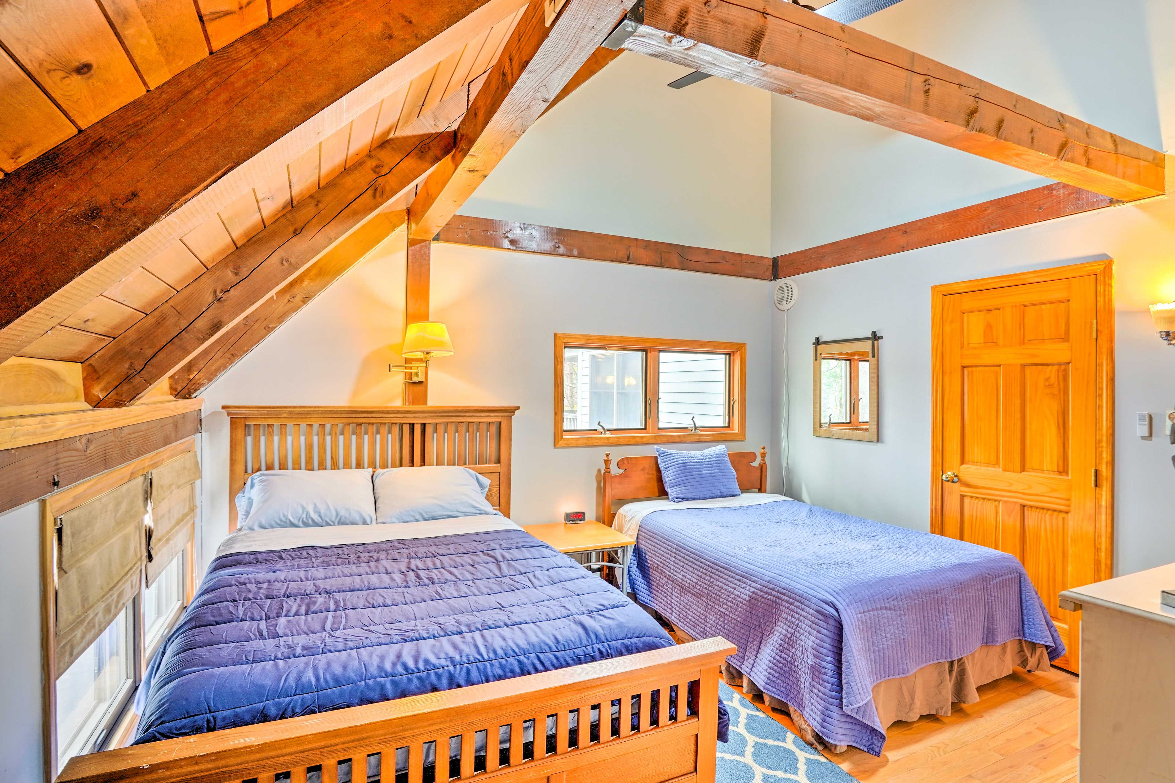 Bedroom 2 | 2 Queen Beds