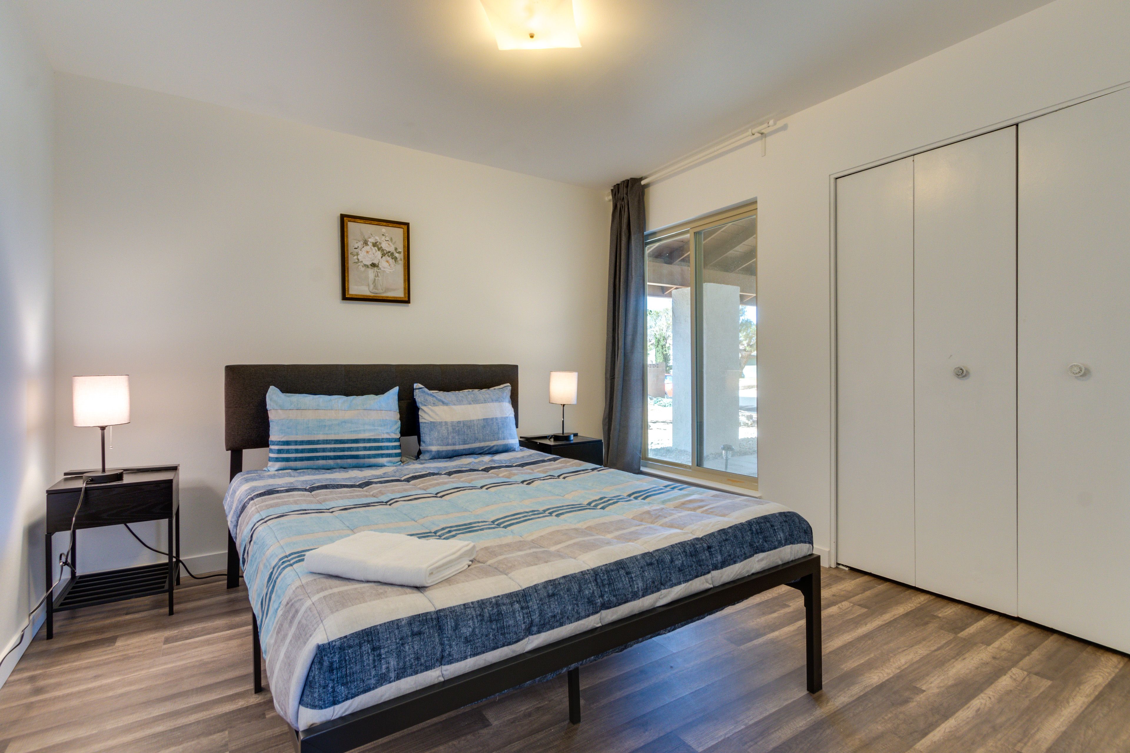 Bedroom 2 | Queen Bed