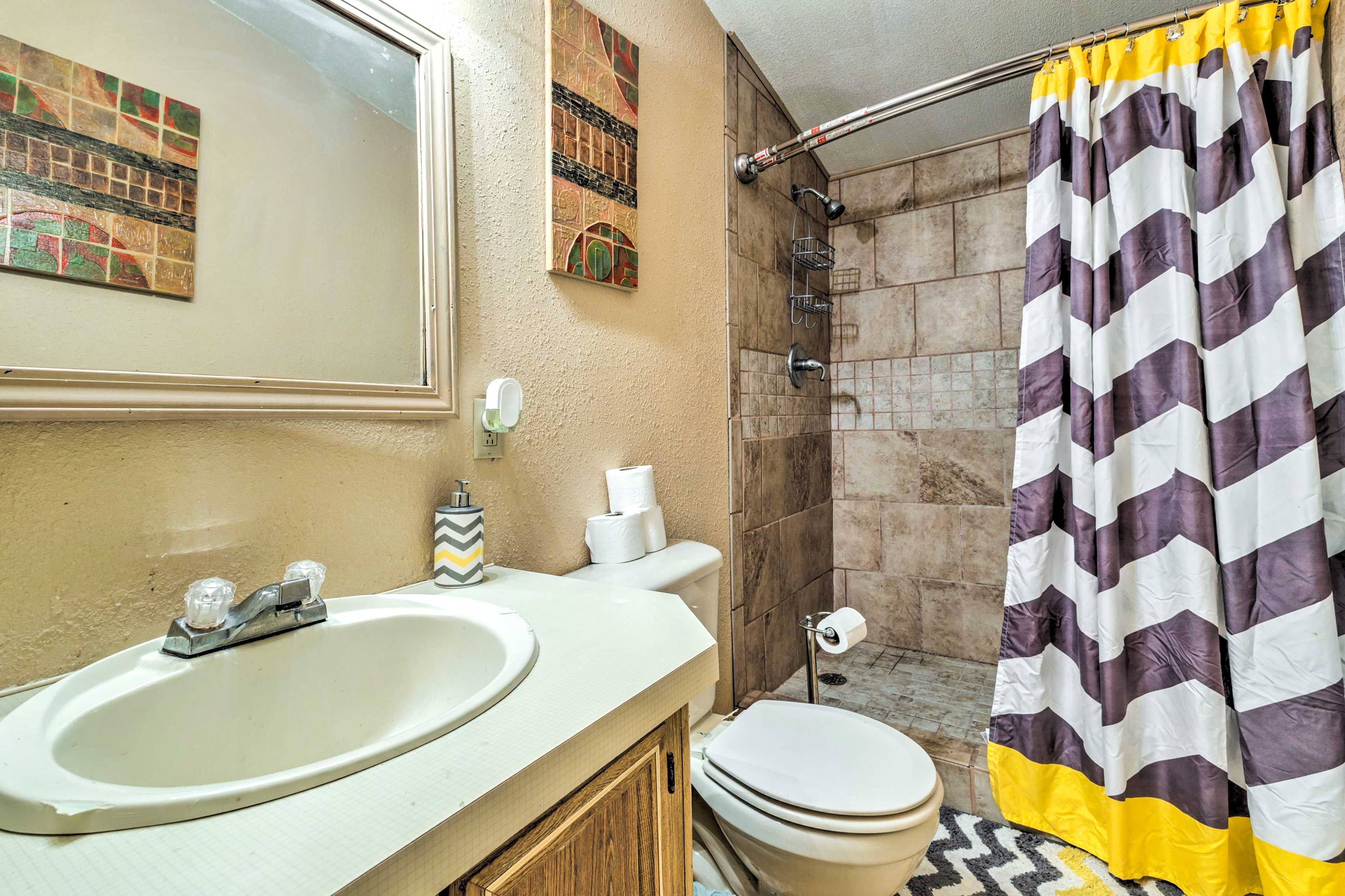 Full Bathroom