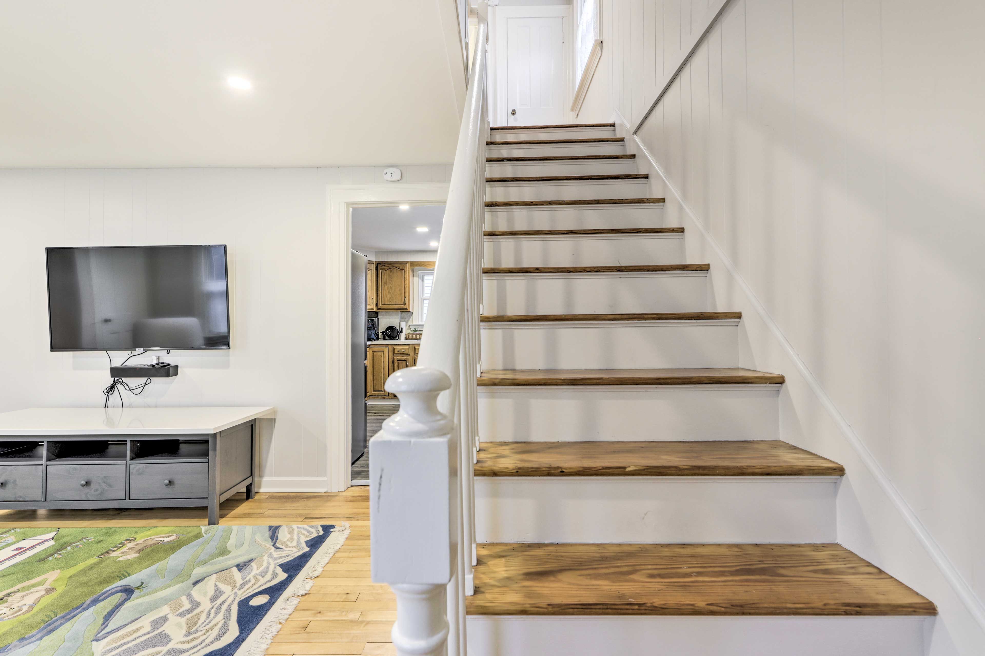 Stairs to 2nd Floor