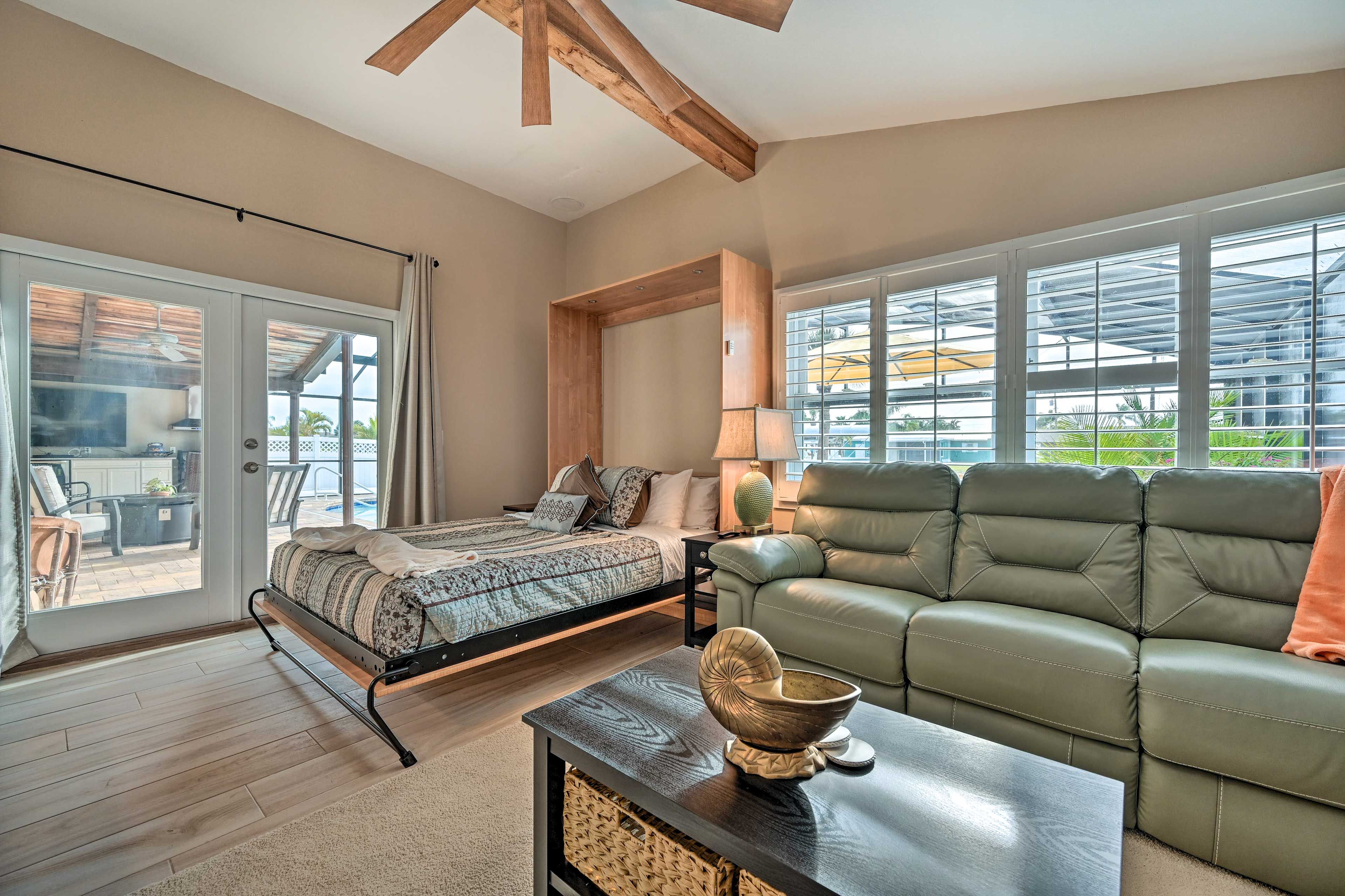 Bedroom 4 | Queen Murphy Bed | Pack 'n Play | Lanai Access | Smart TV