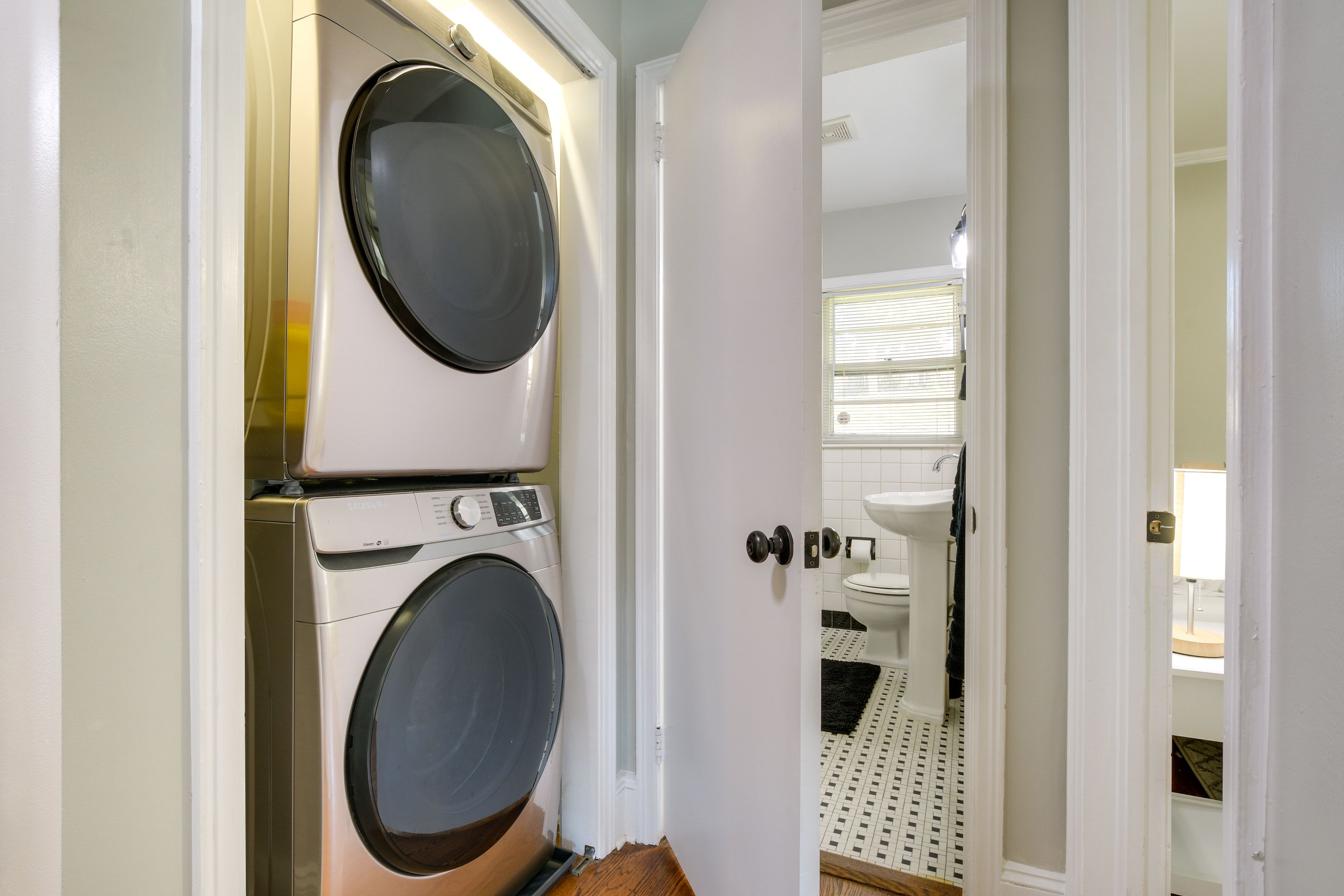In-Unit Laundry
