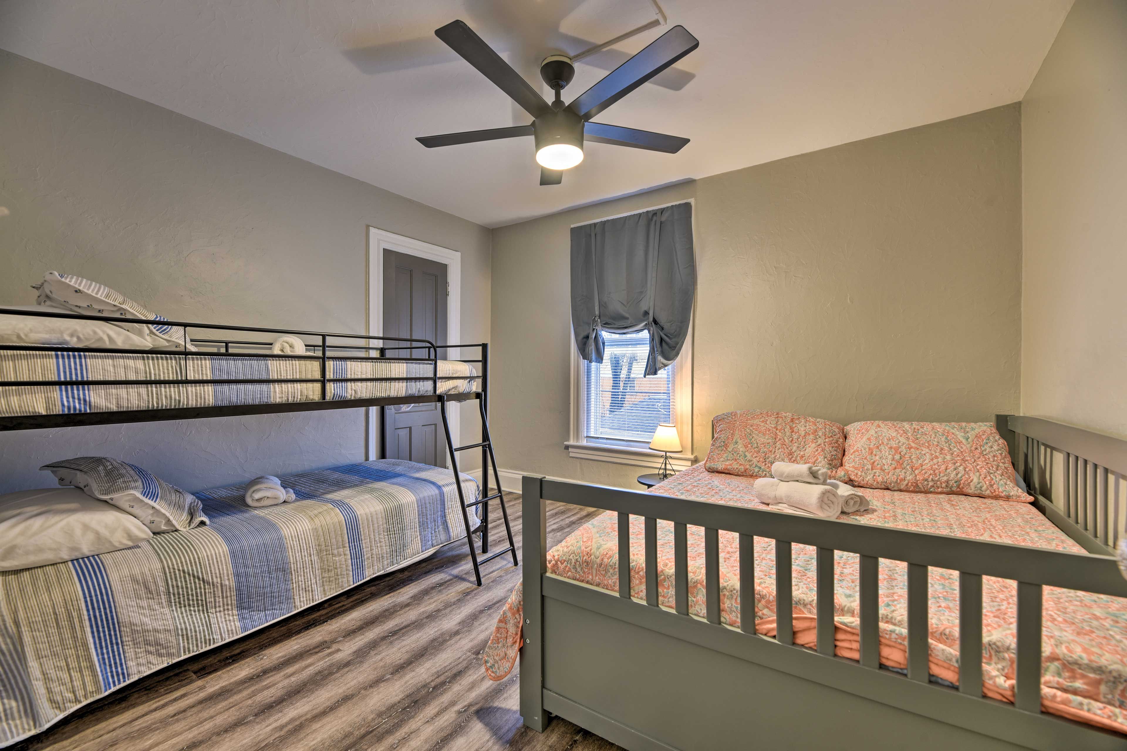 Bedroom 3 | Full Bed w/ Full Trundle | Twin Bunk Bed