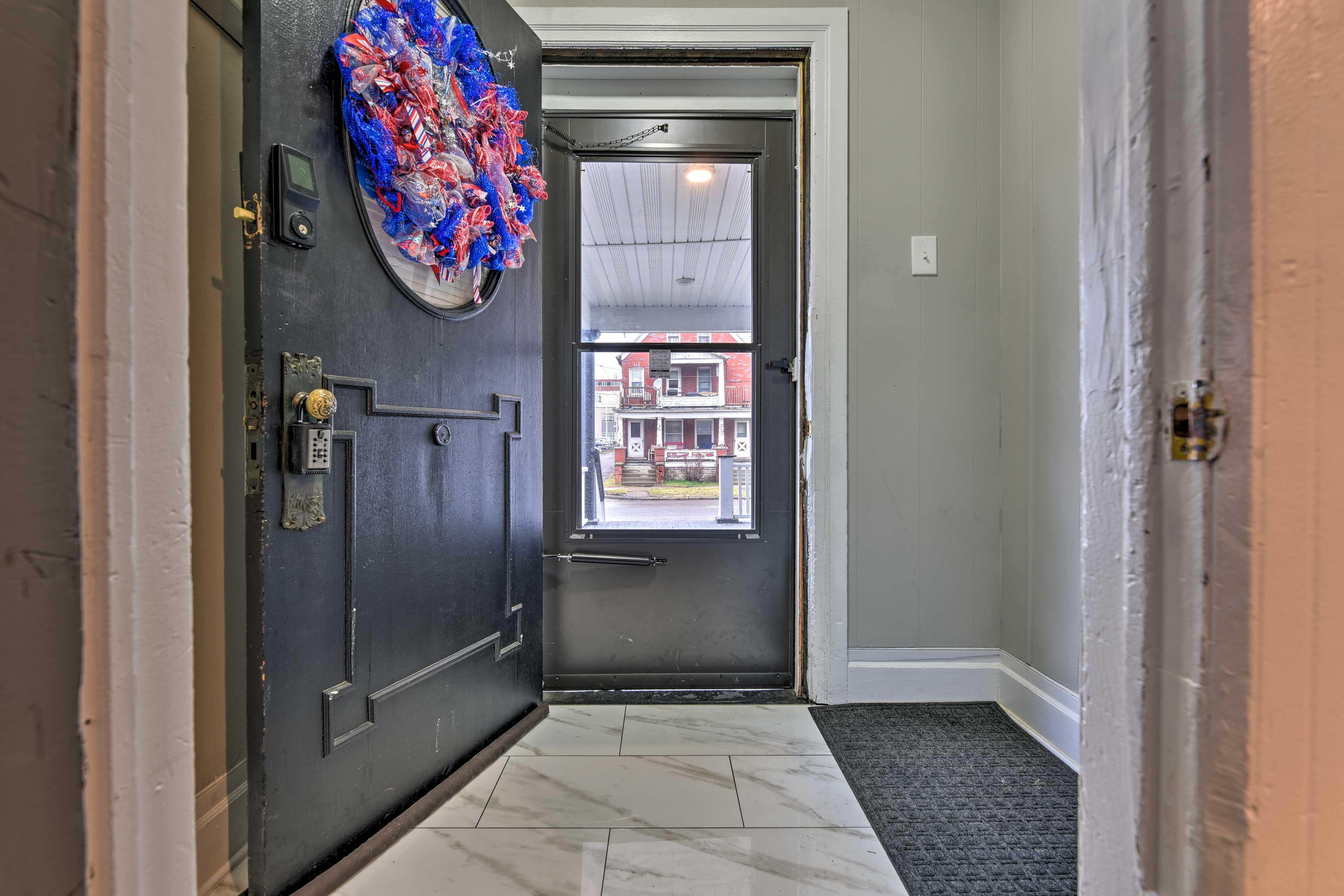 Entryway | Keyless Entry