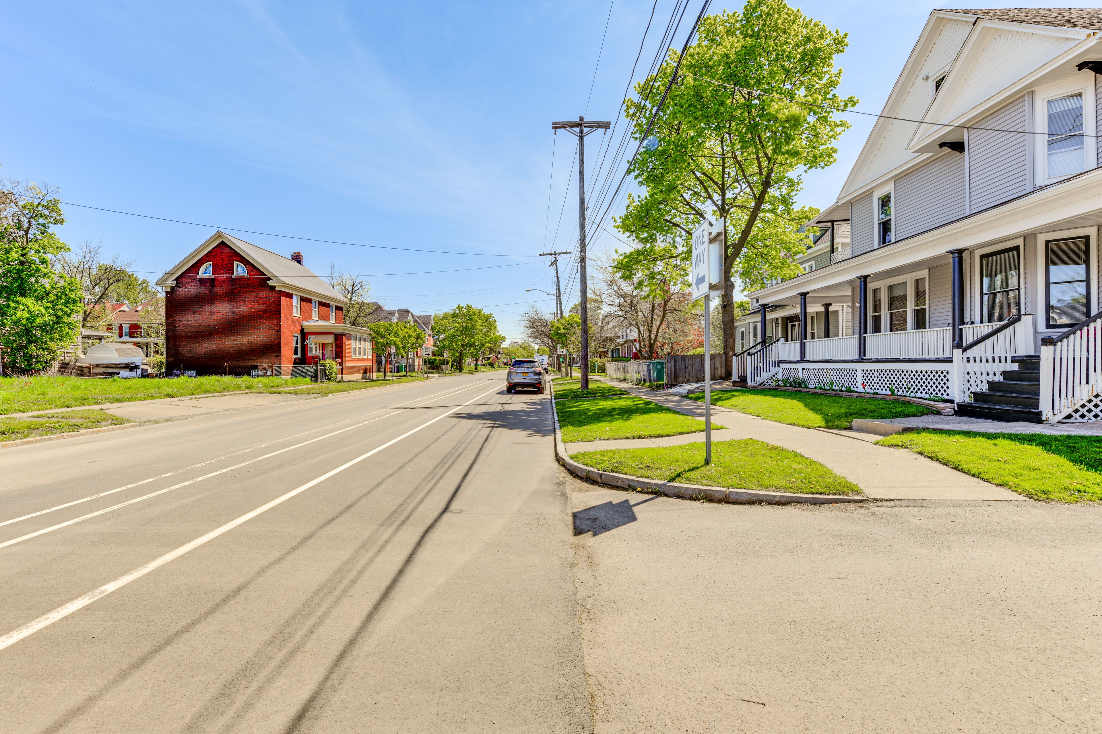 Free Street Parking | First-Come, First-Served