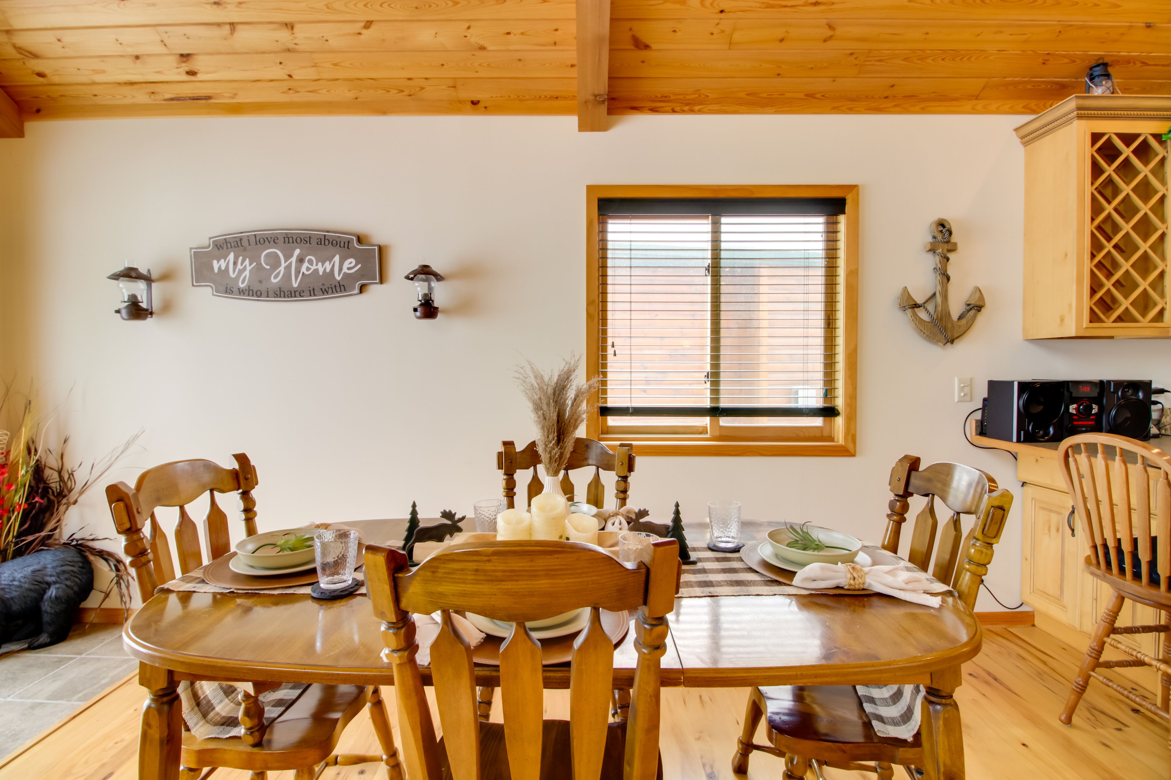 Dining Area | Dishware & Flatware Provided | Deck Access