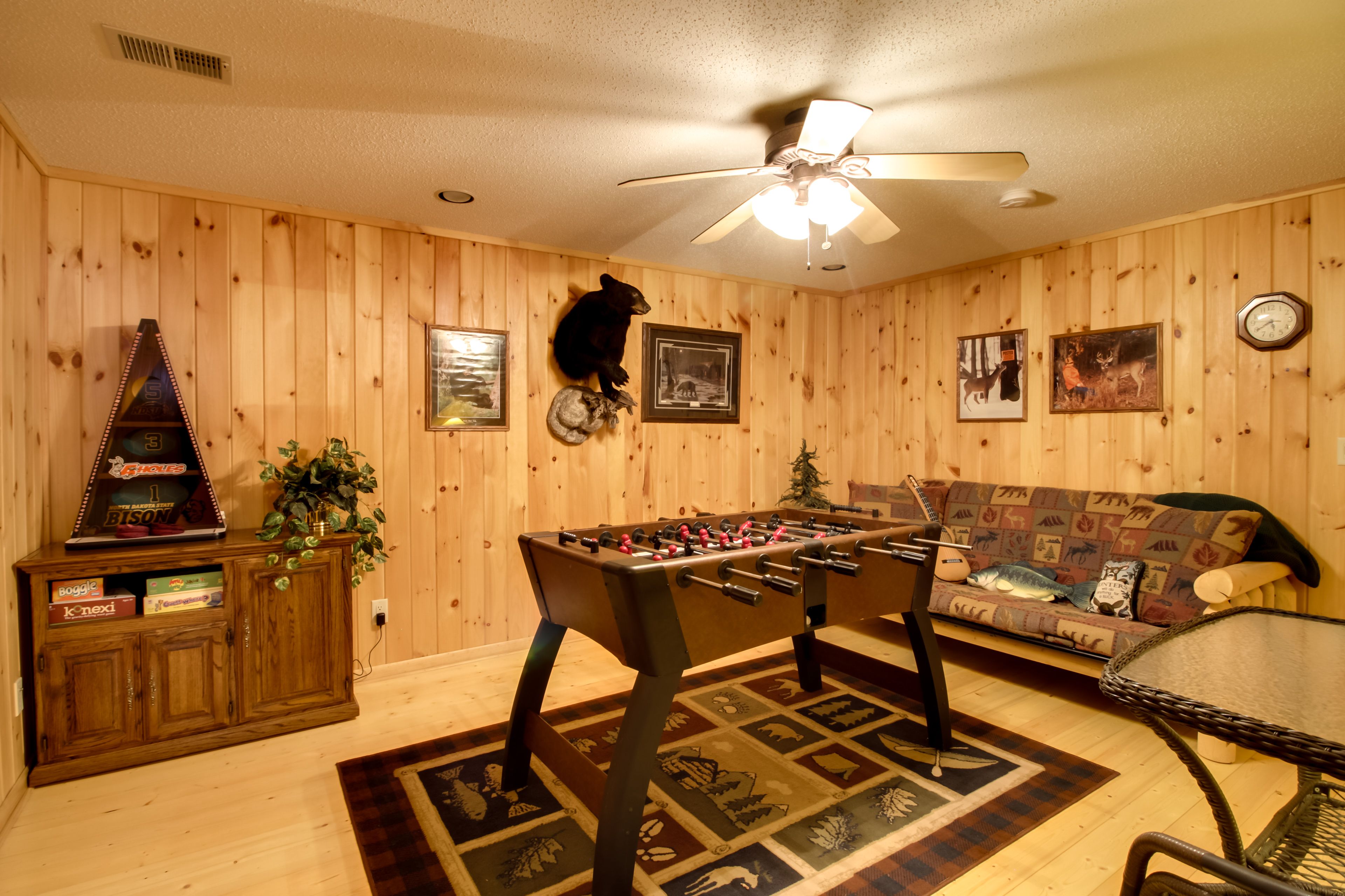 Game Room | 2-Story Cabin | Self Check-In | Lake Access