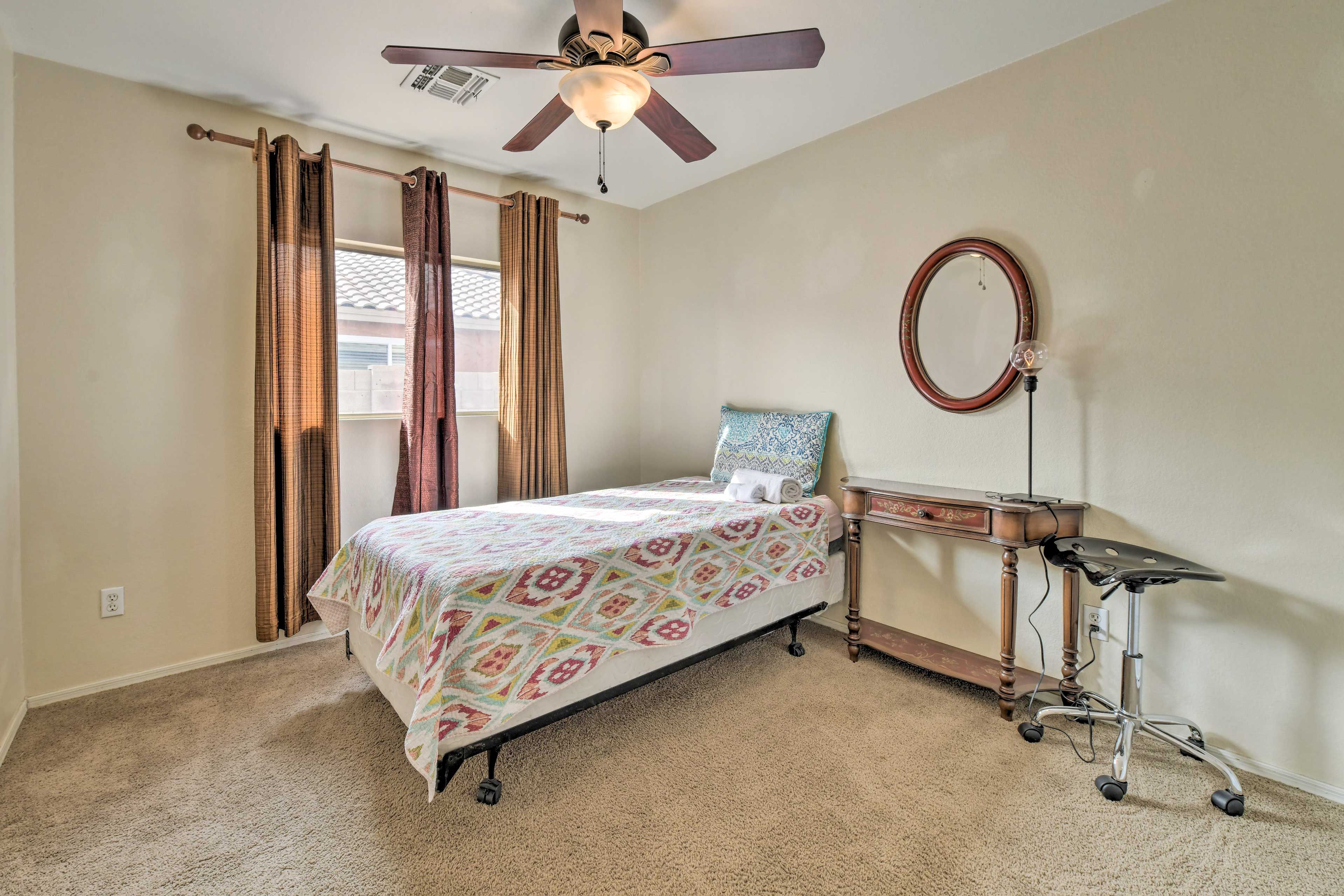Bedroom 3 | Twin Bed