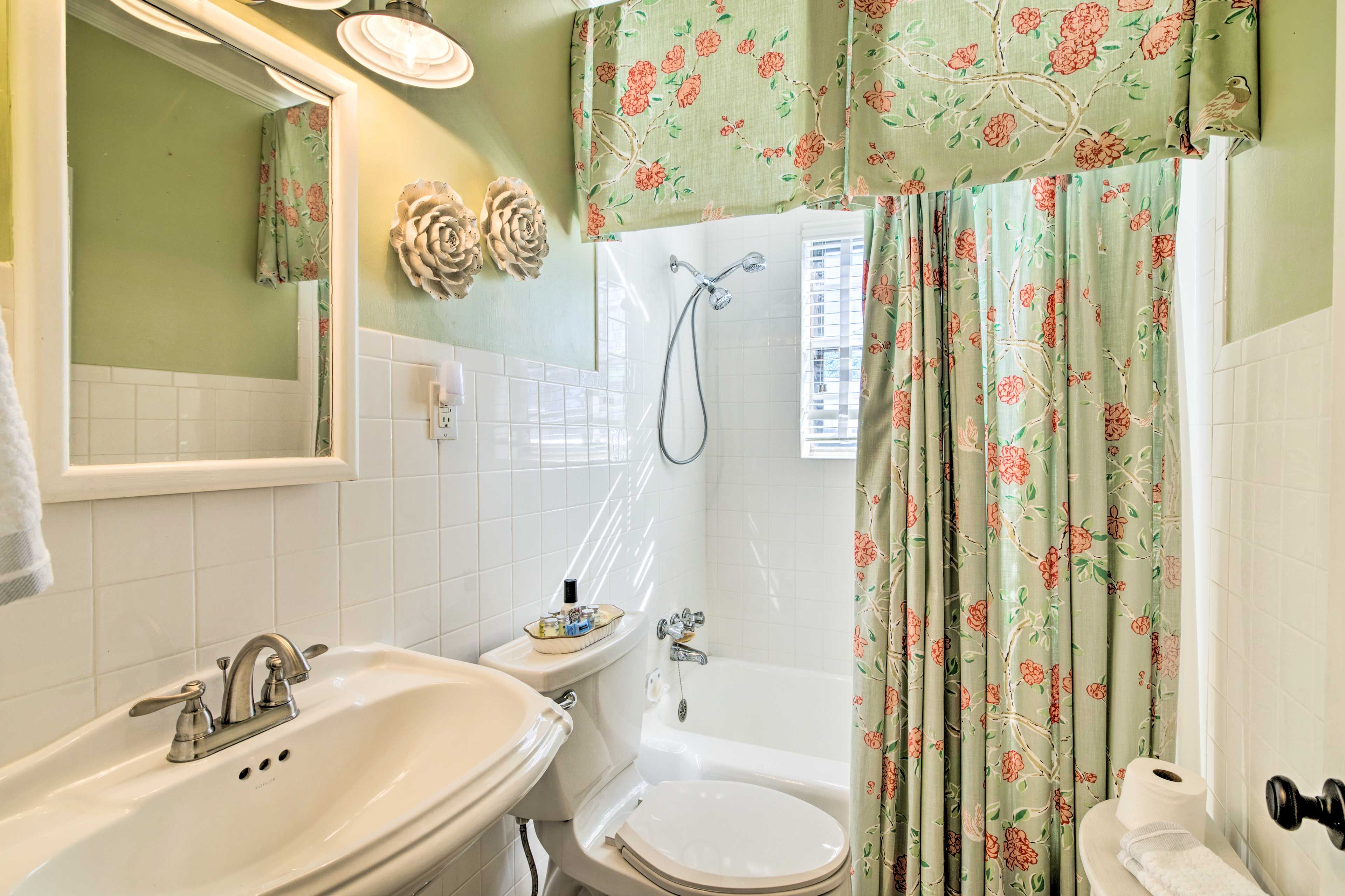 Full Bathroom