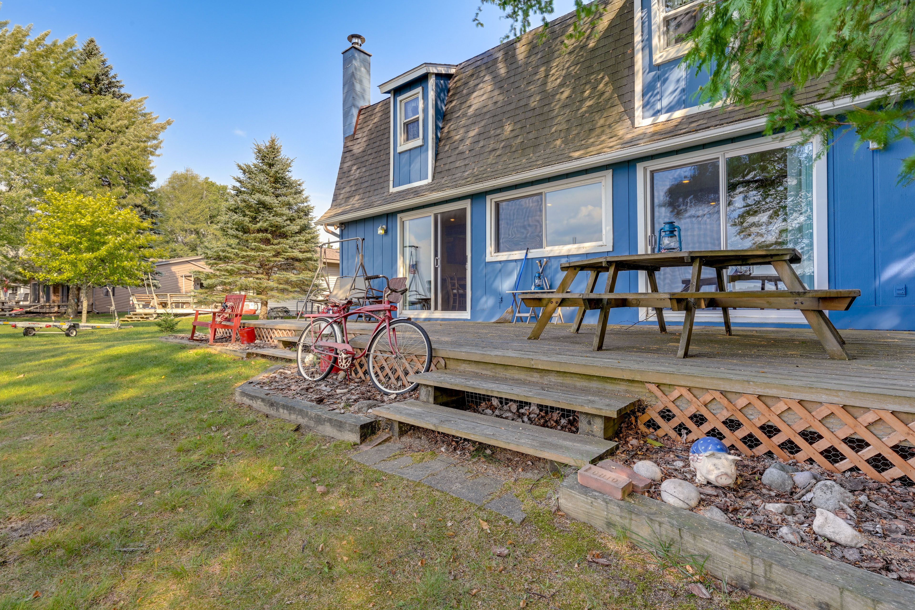 Backyard | Deck | Private Beach