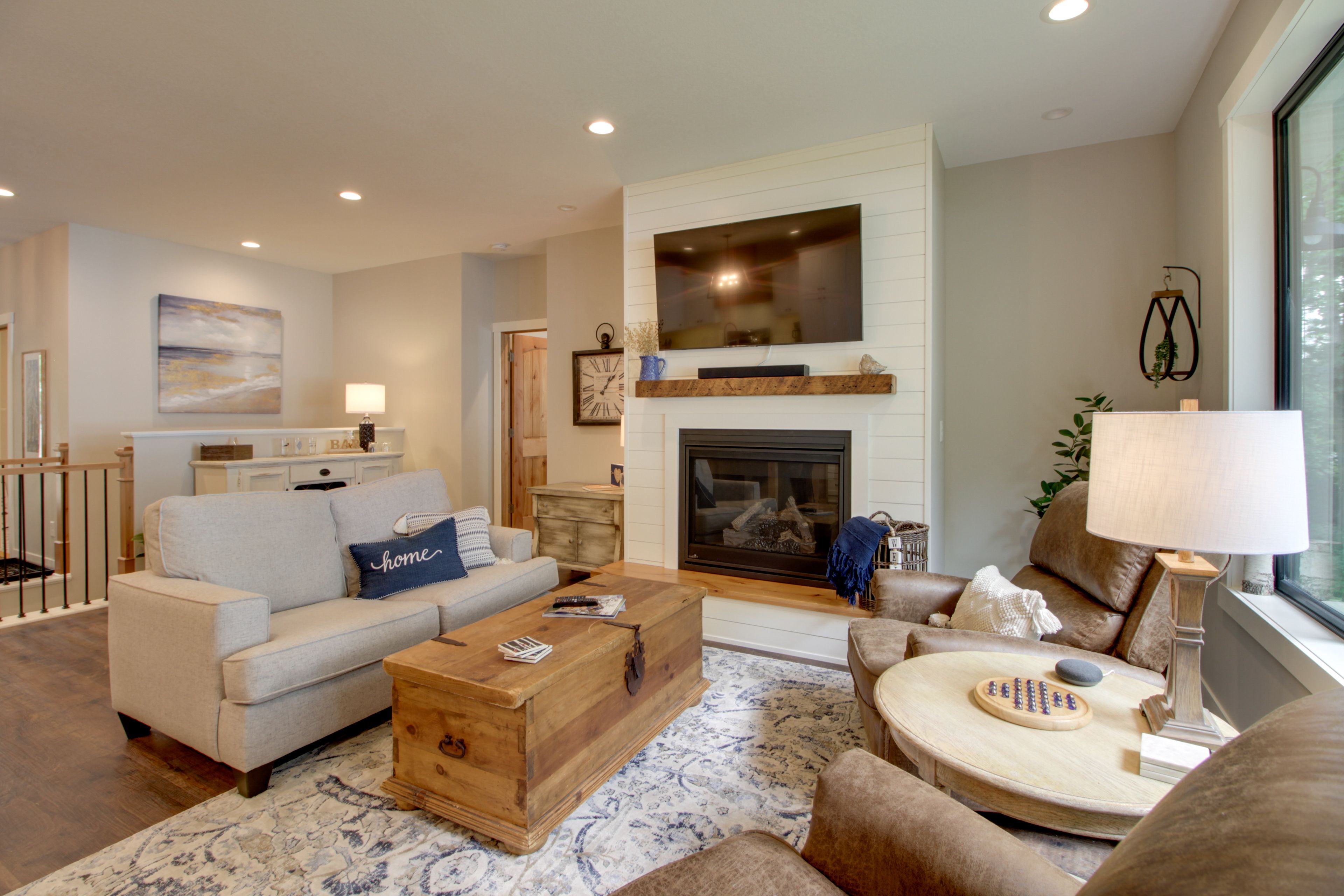 Alexandria Vacation Rental | 5BR | 3BA | 2 Steps Required | 3,100 Sq Ft