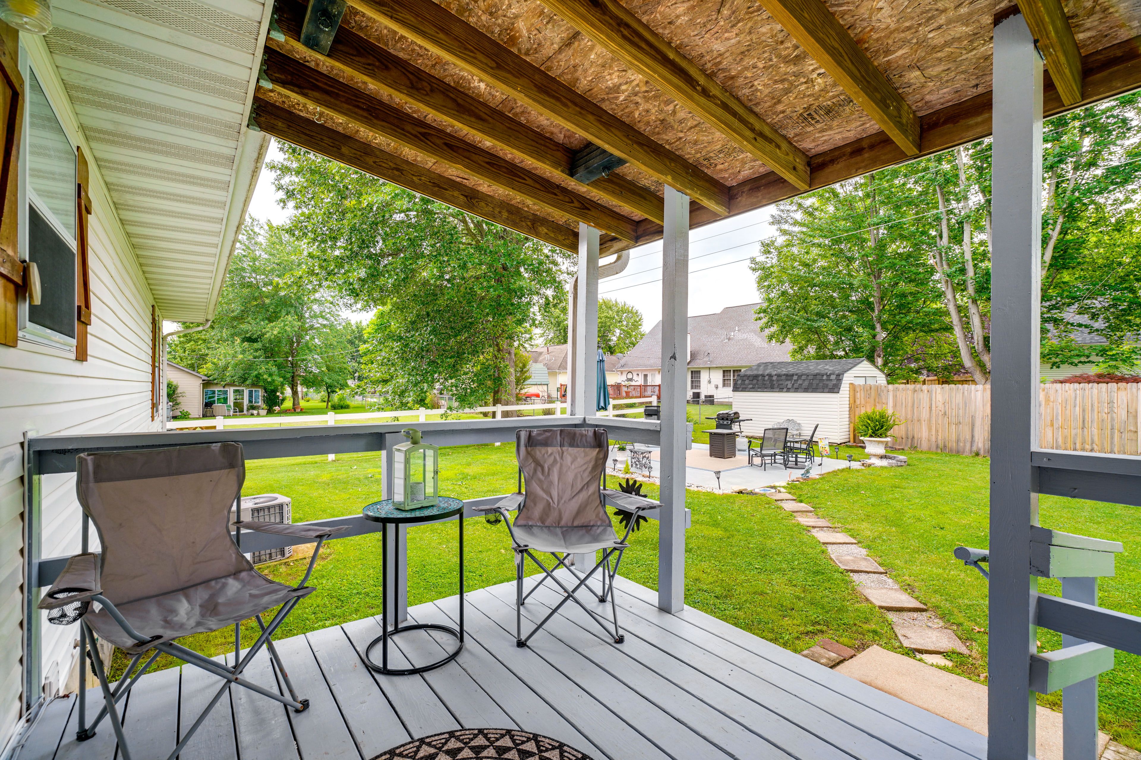 Back Porch | Charcoal Grill