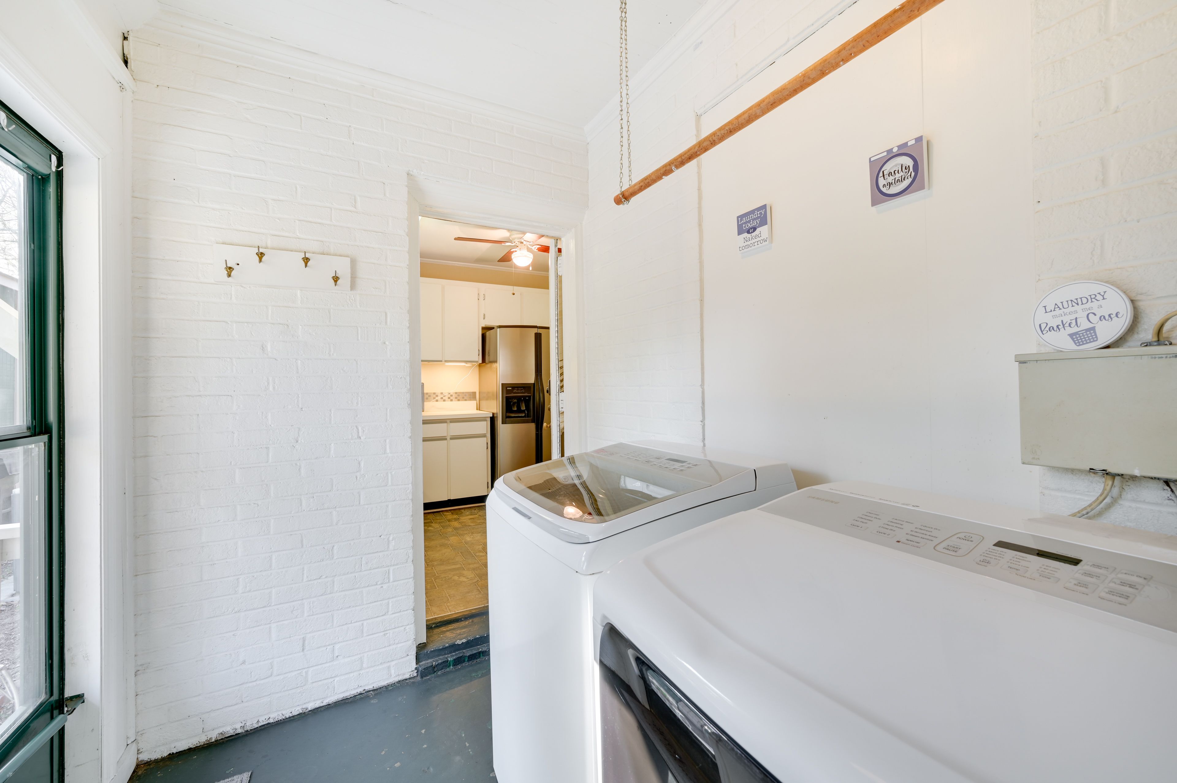 Washer & Dryer