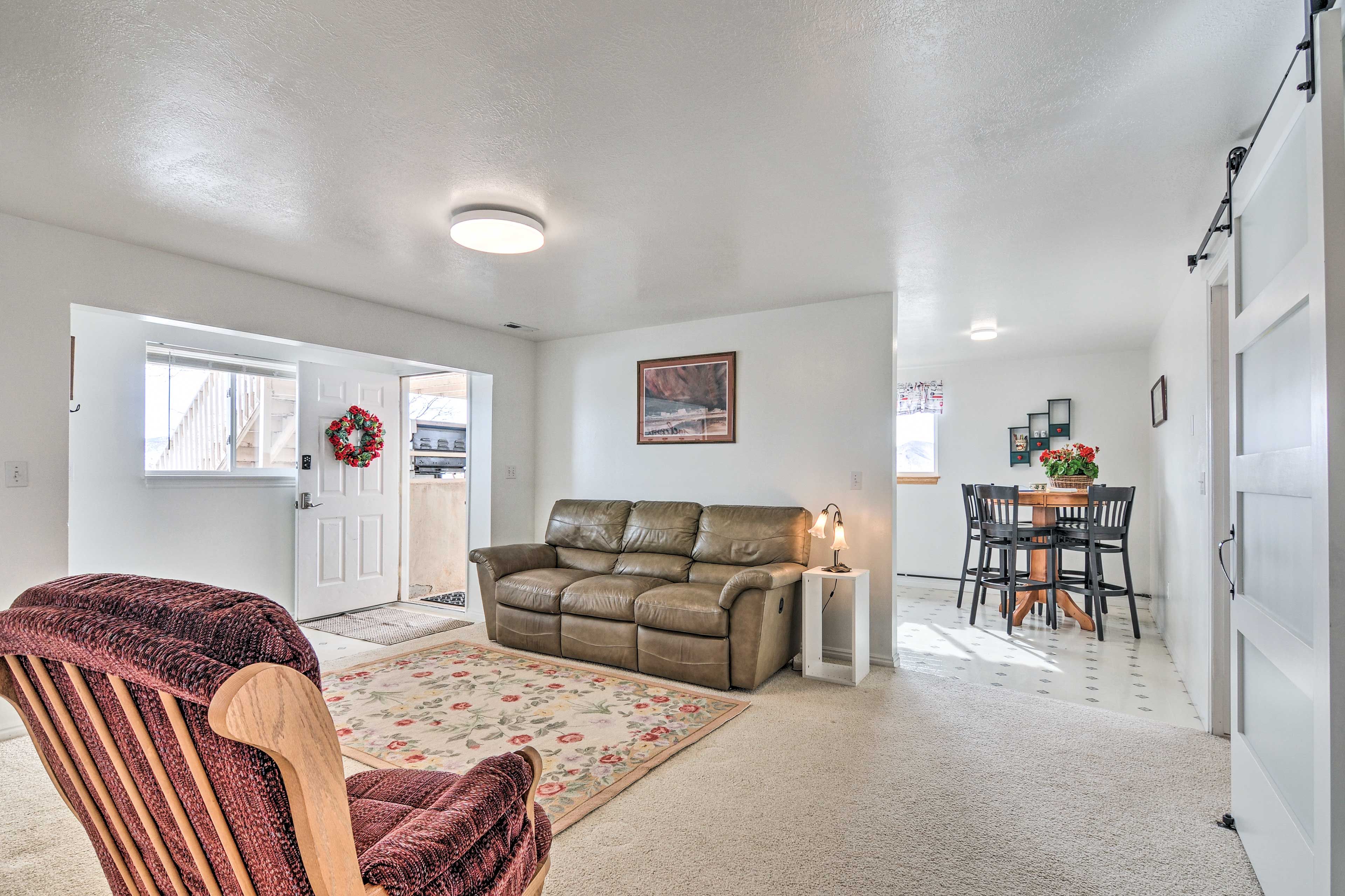 Aurora Vacation Rental | 2BR | 1BA | Stairs Required | 1,060 Sq Ft