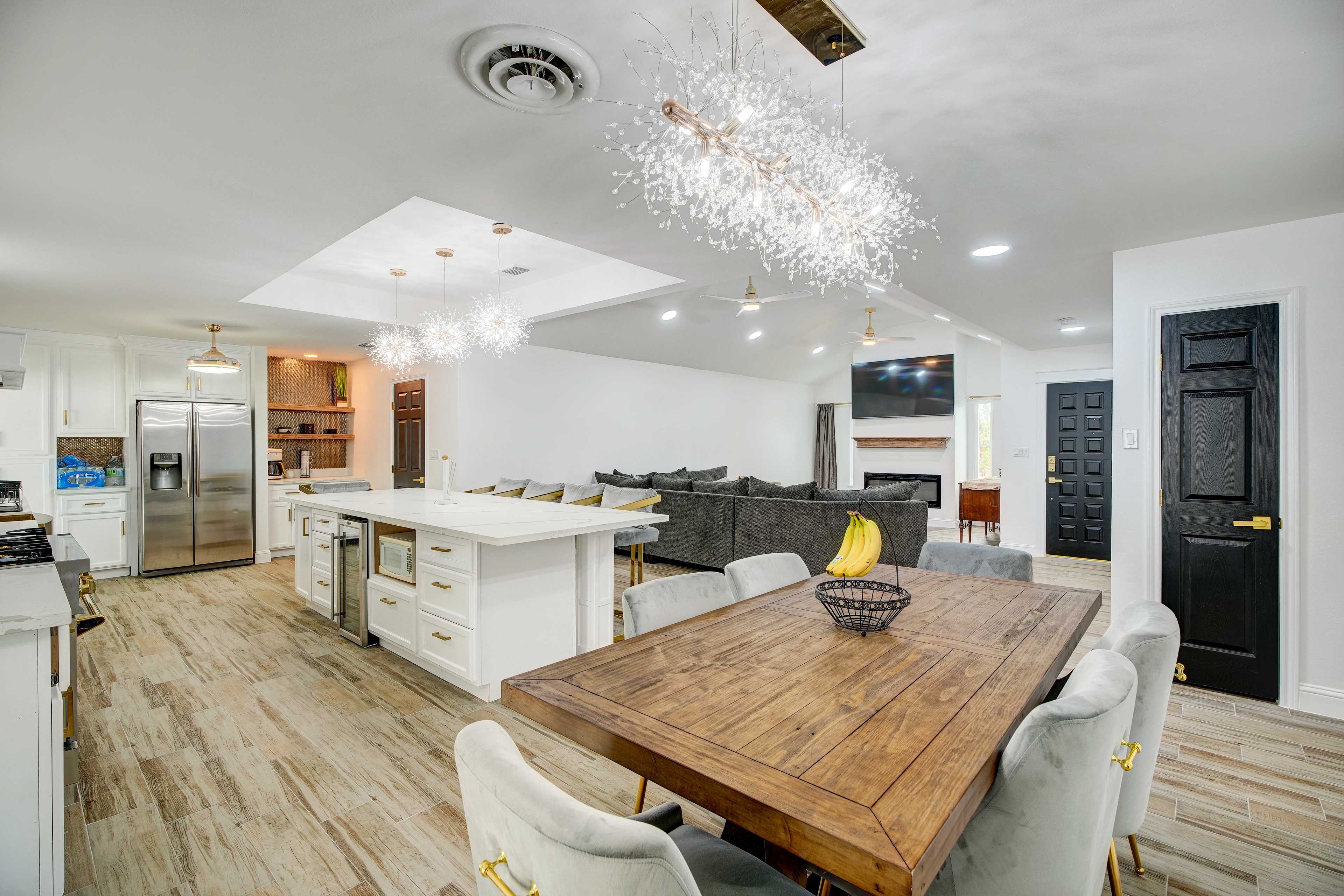 Dining Area | Main Level | Dishware + Flatware