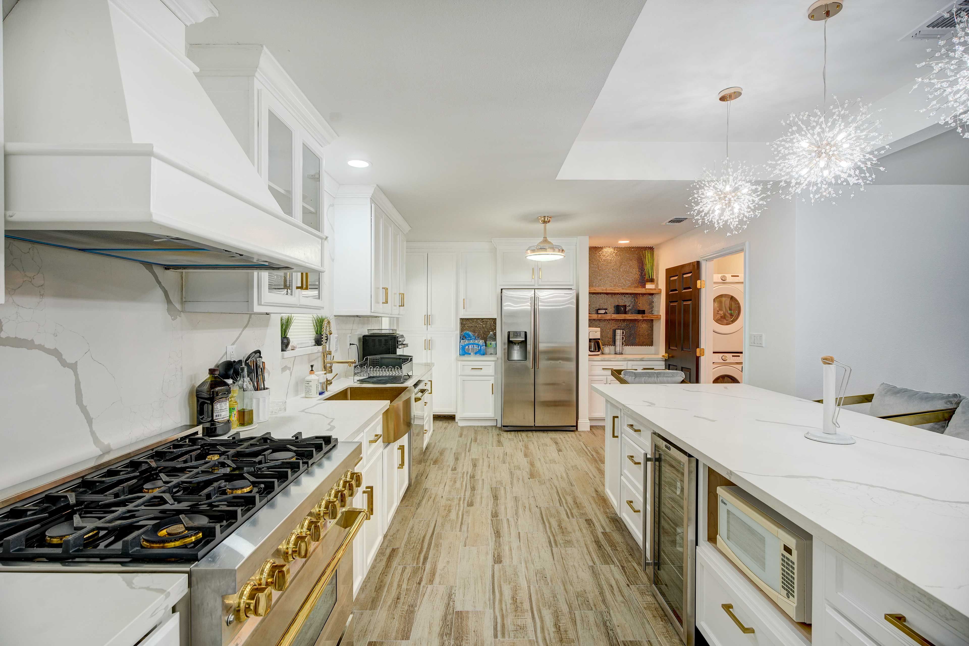Kitchen | Main Level | Coffee Maker | Cooking Basics | Spices