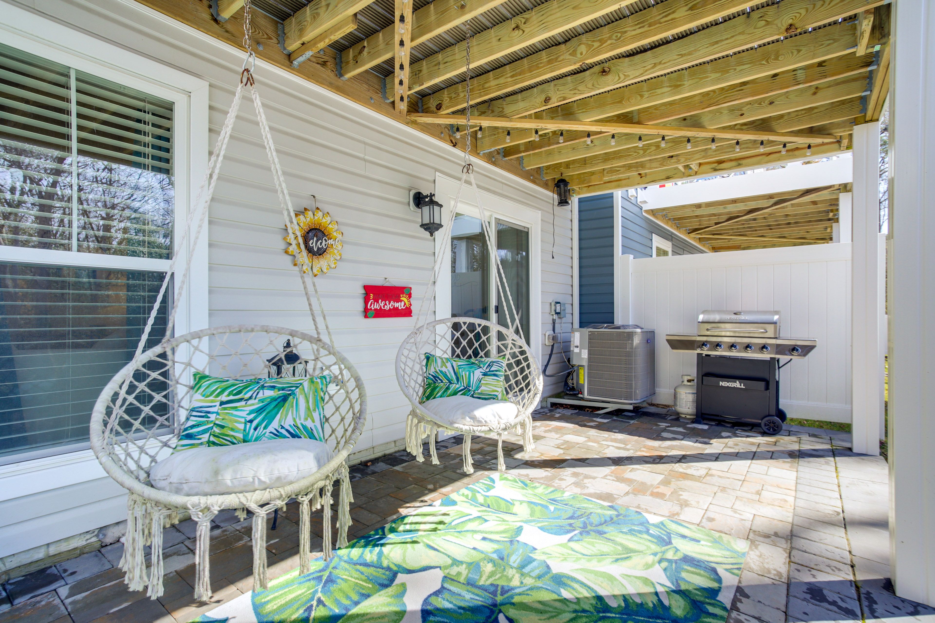 Covered Patio | Gas Grill | Swinging Chairs