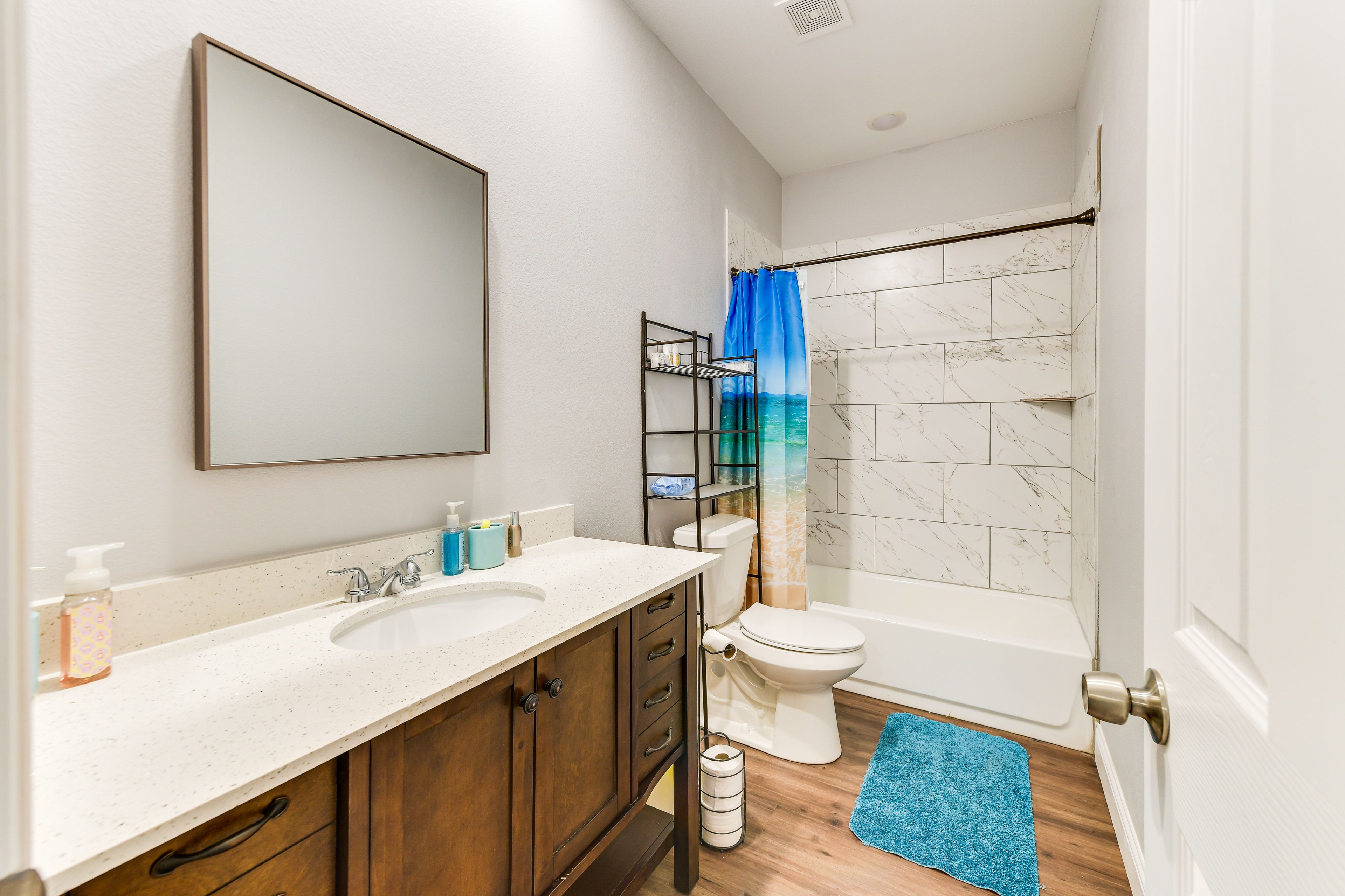 Bathroom | Towels Provided
