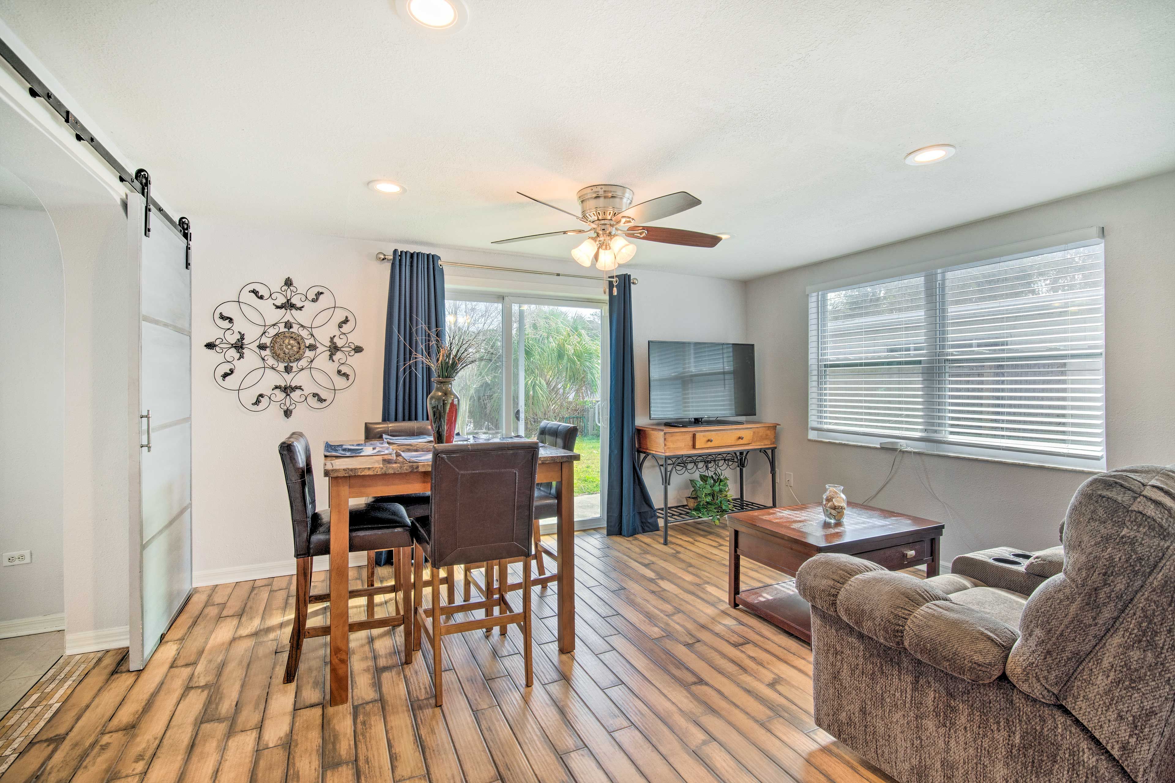 Additional Living Space | Dining Area | Main Level | Smart TV