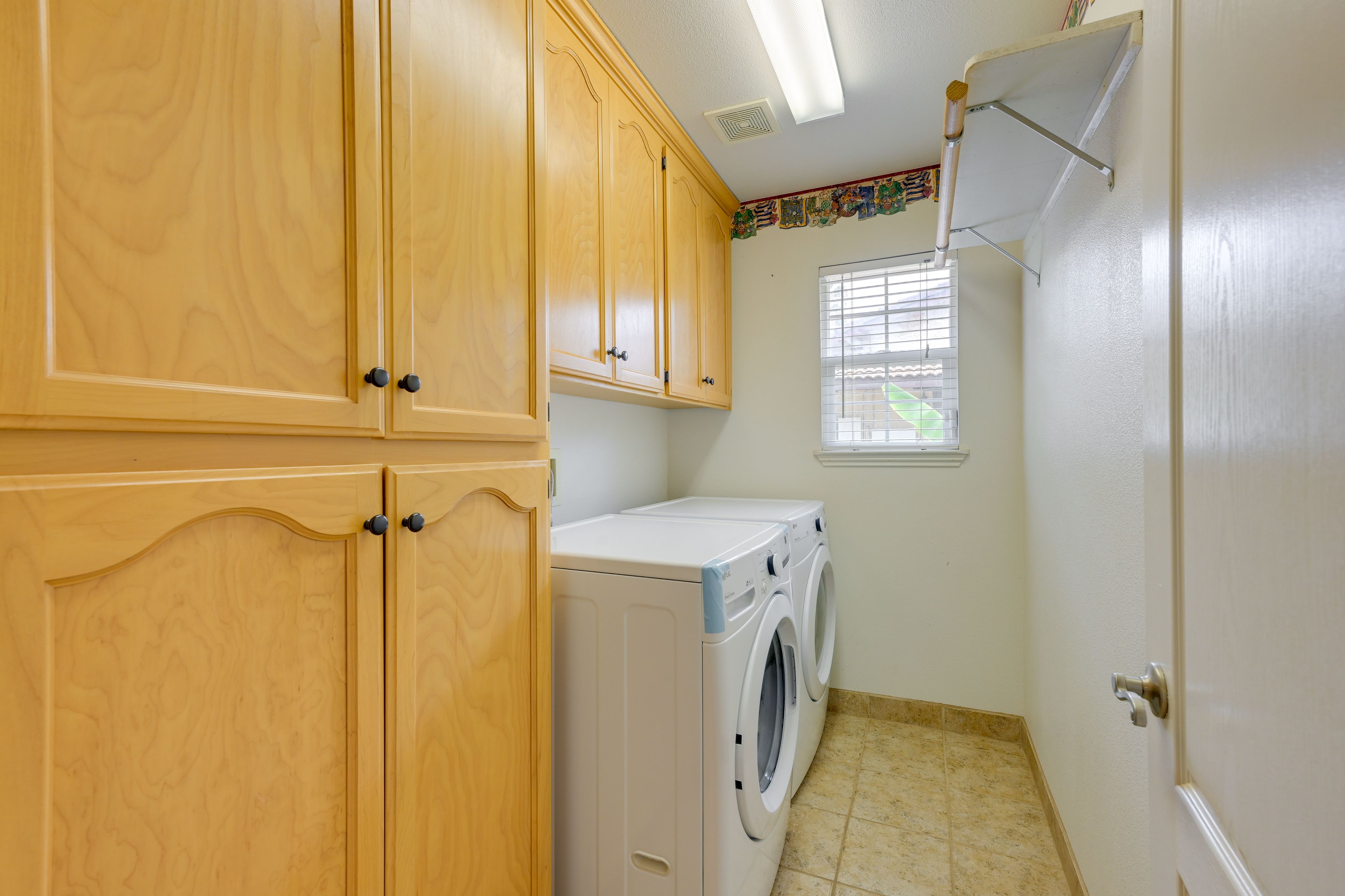 Laundry Area | Washer/Dryer | Iron/Board