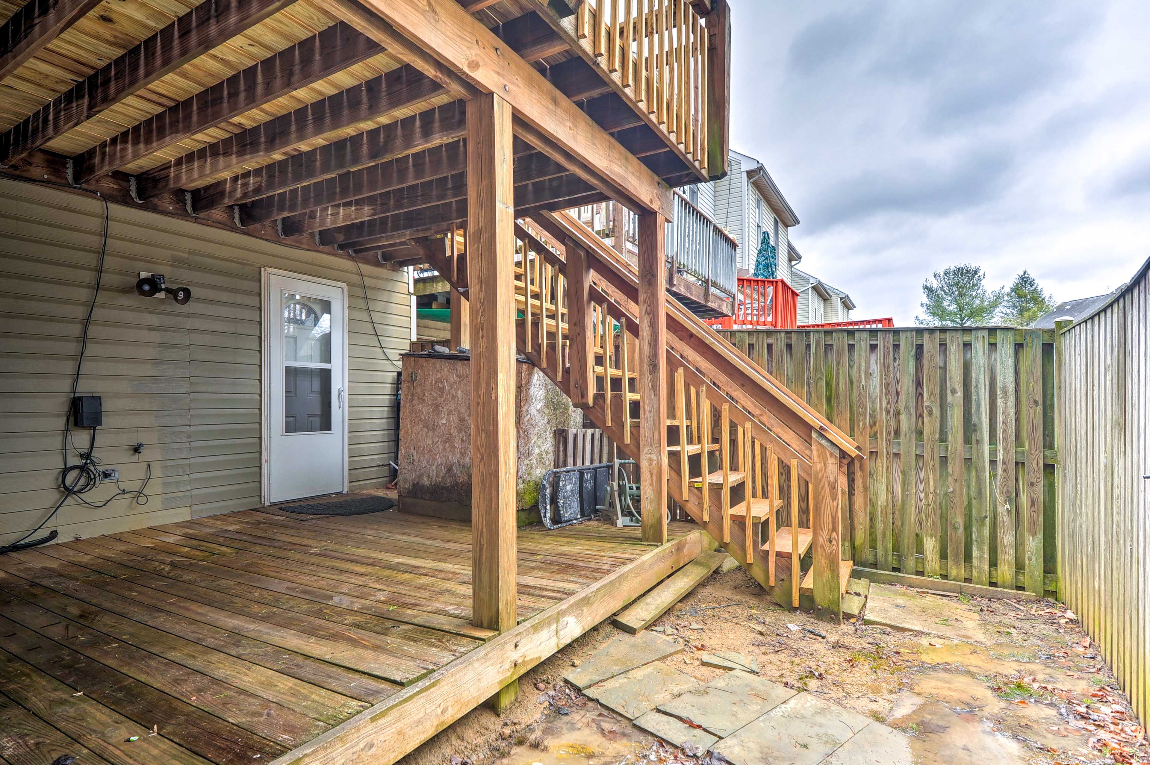 Private Lower Deck