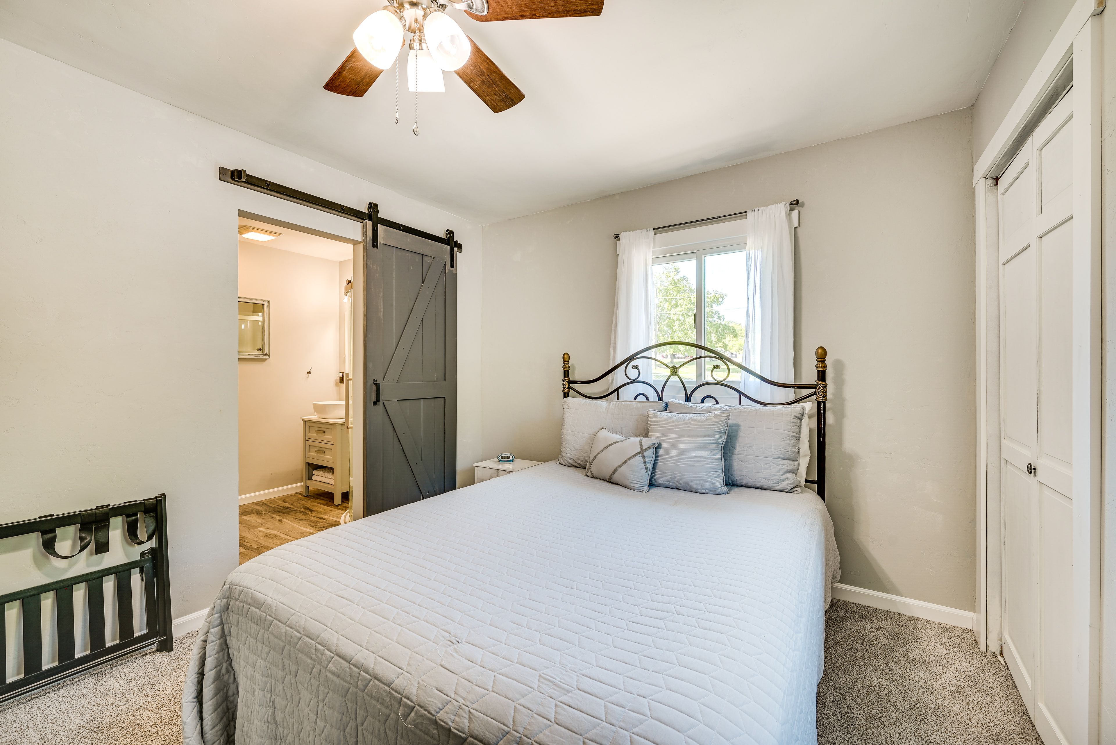 Bedroom 2 | Full Bed