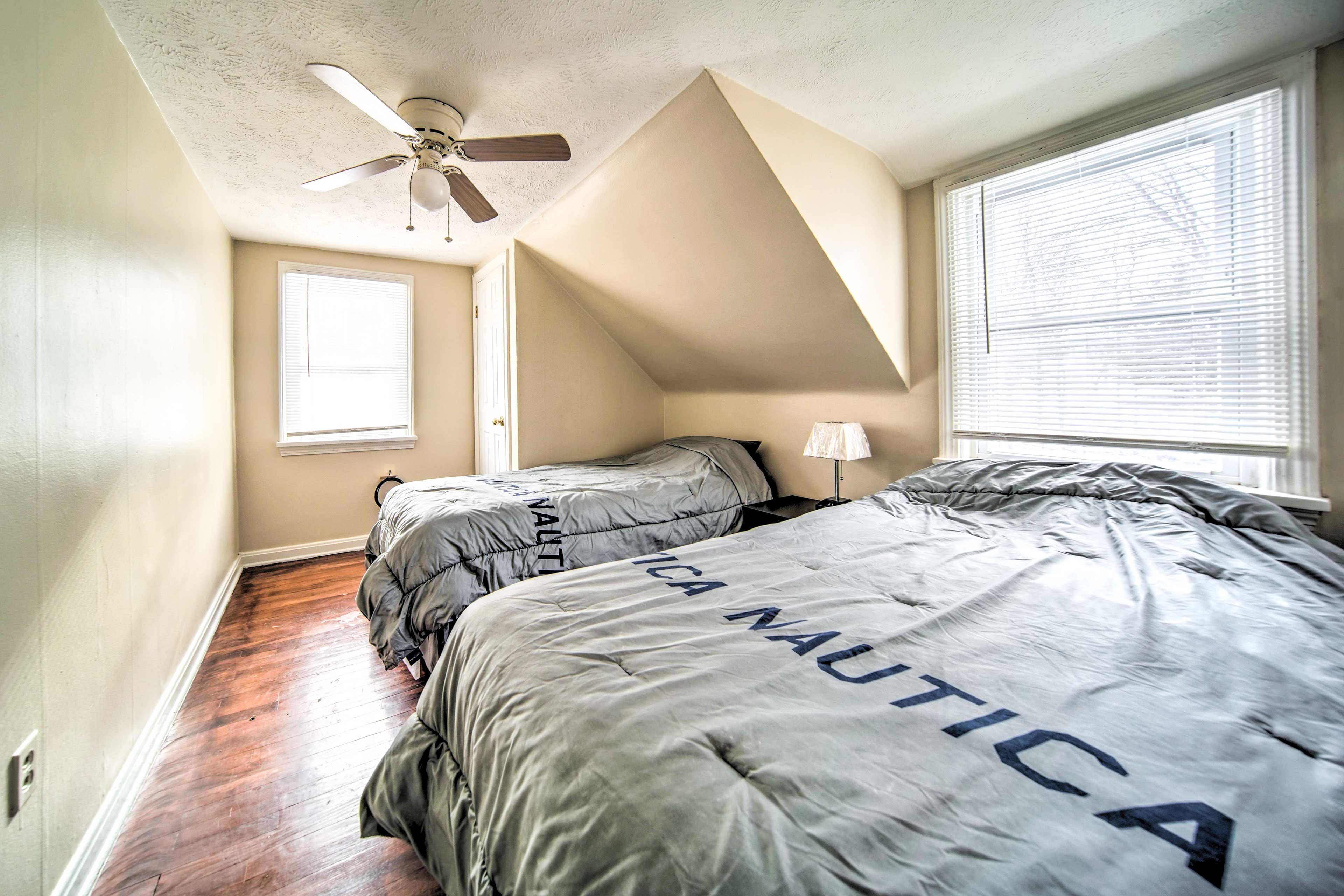Bedroom 2 | 2 Twin Beds