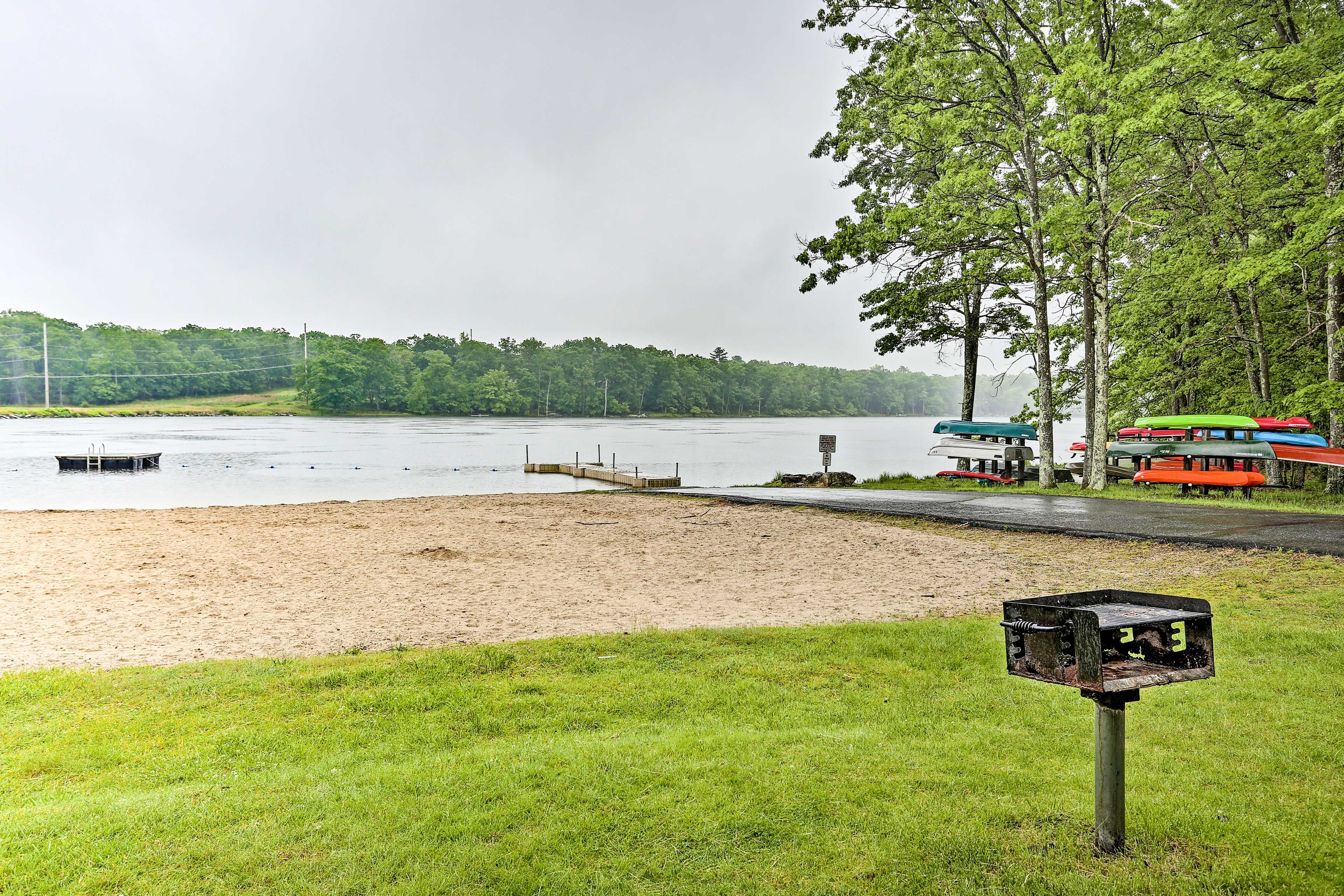 Community Lake/Beach Access
