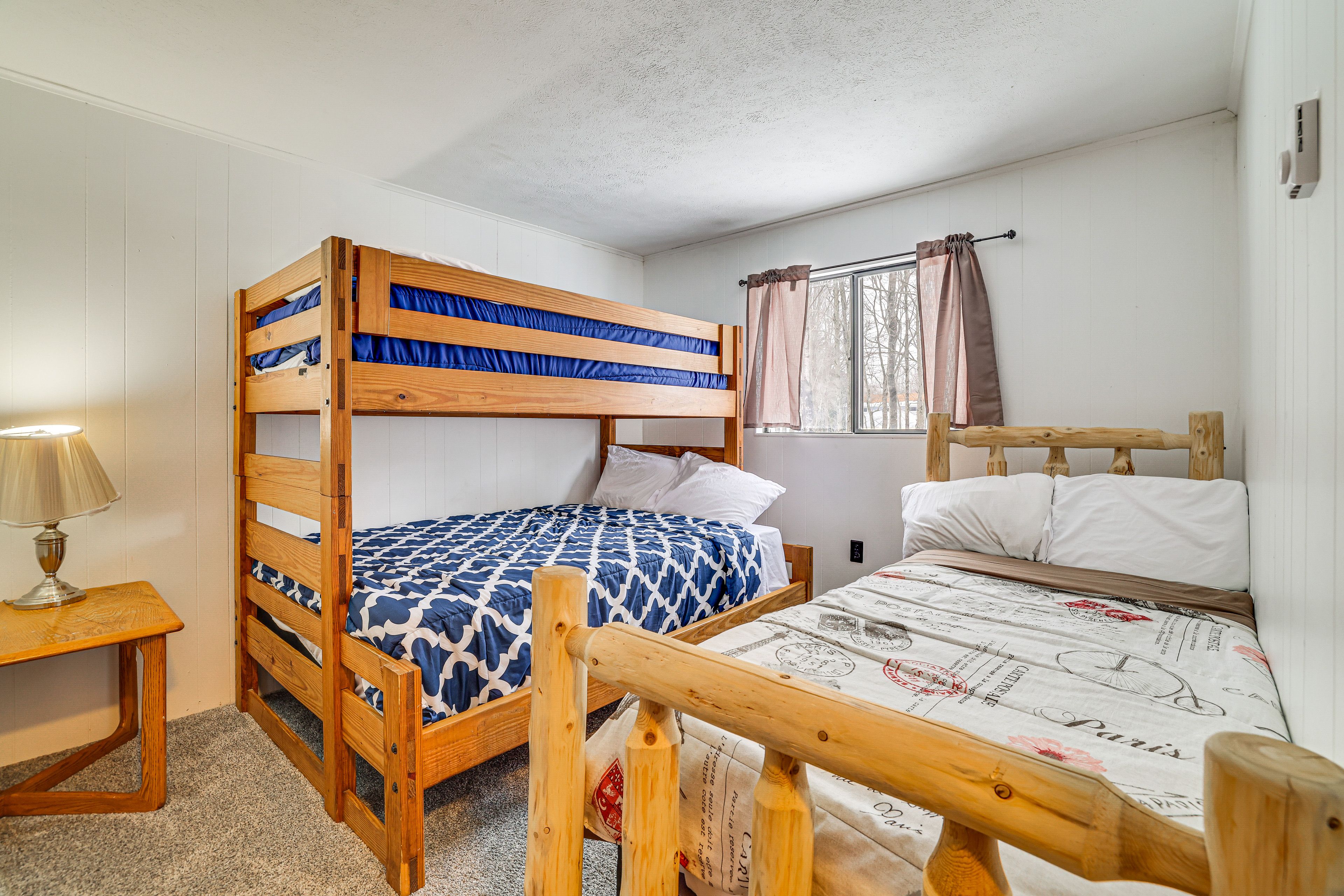 Bedroom 2 | Twin/Queen Bunk Bed | Full Bed | 2nd Floor