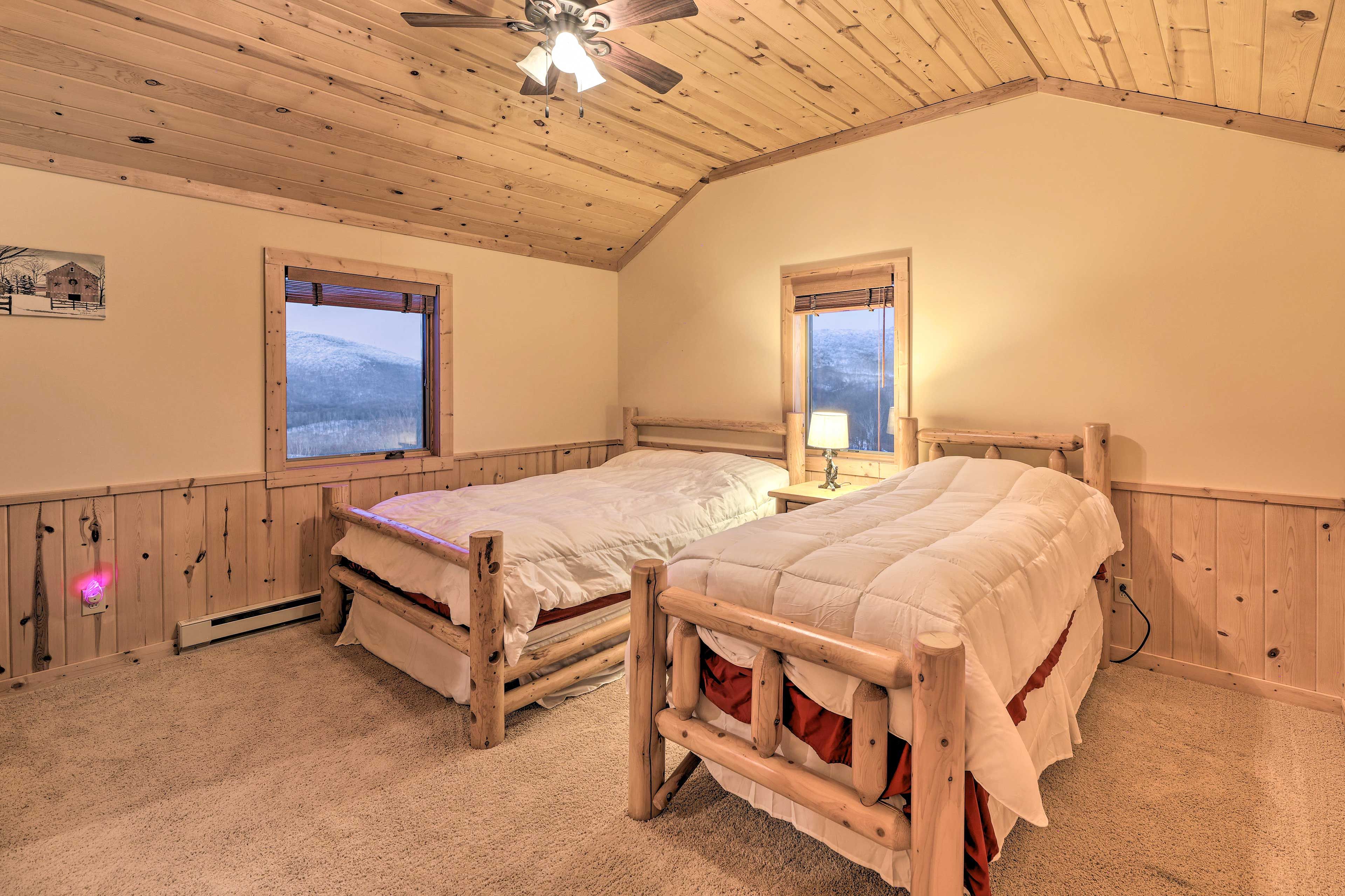 Bedroom 3 | 2nd Floor | Queen Bed | Twin Bed