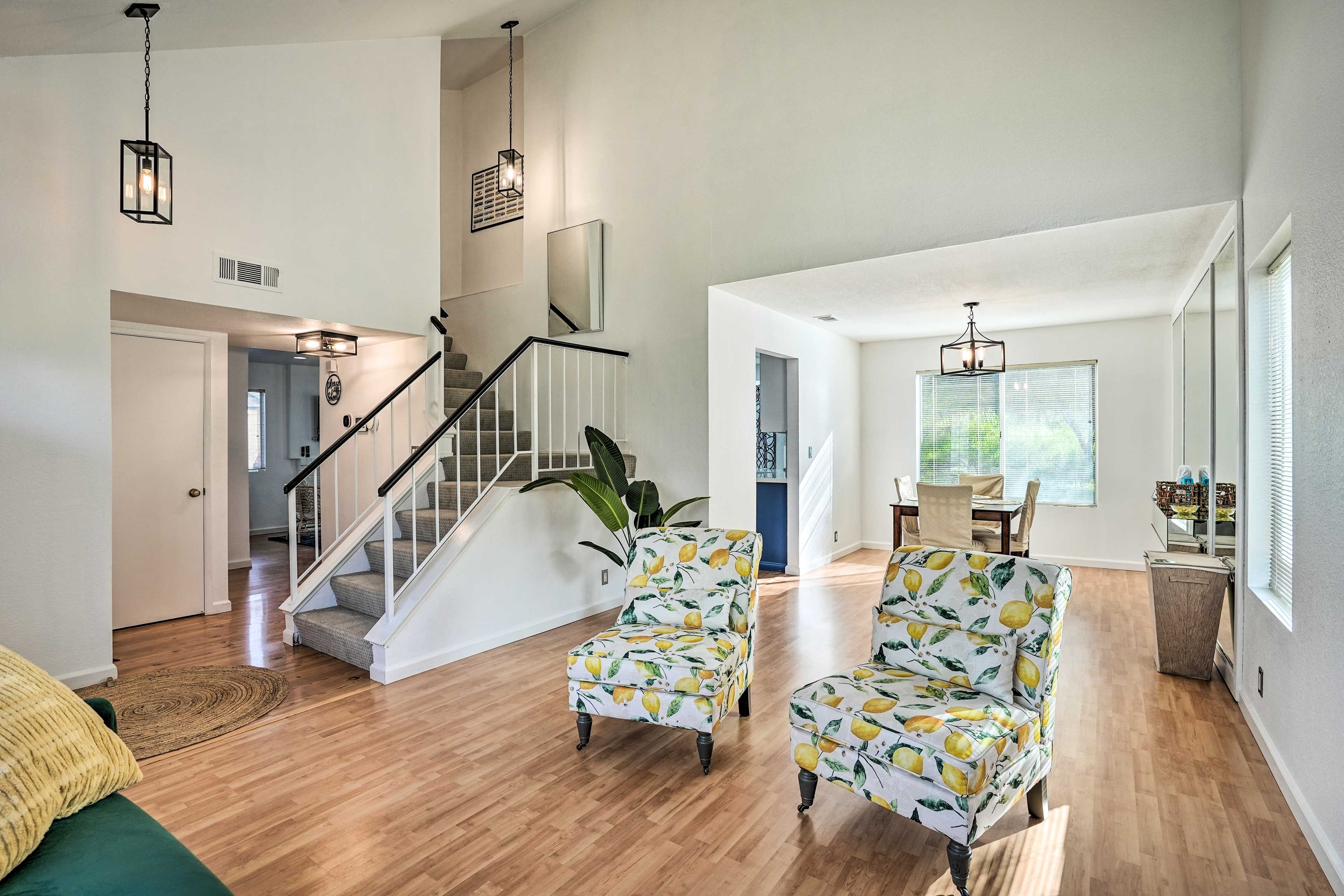 Vallejo Vacation Rental | 3BR | 2.5BA | 1,614 Sq Ft | Stairs Required to Access