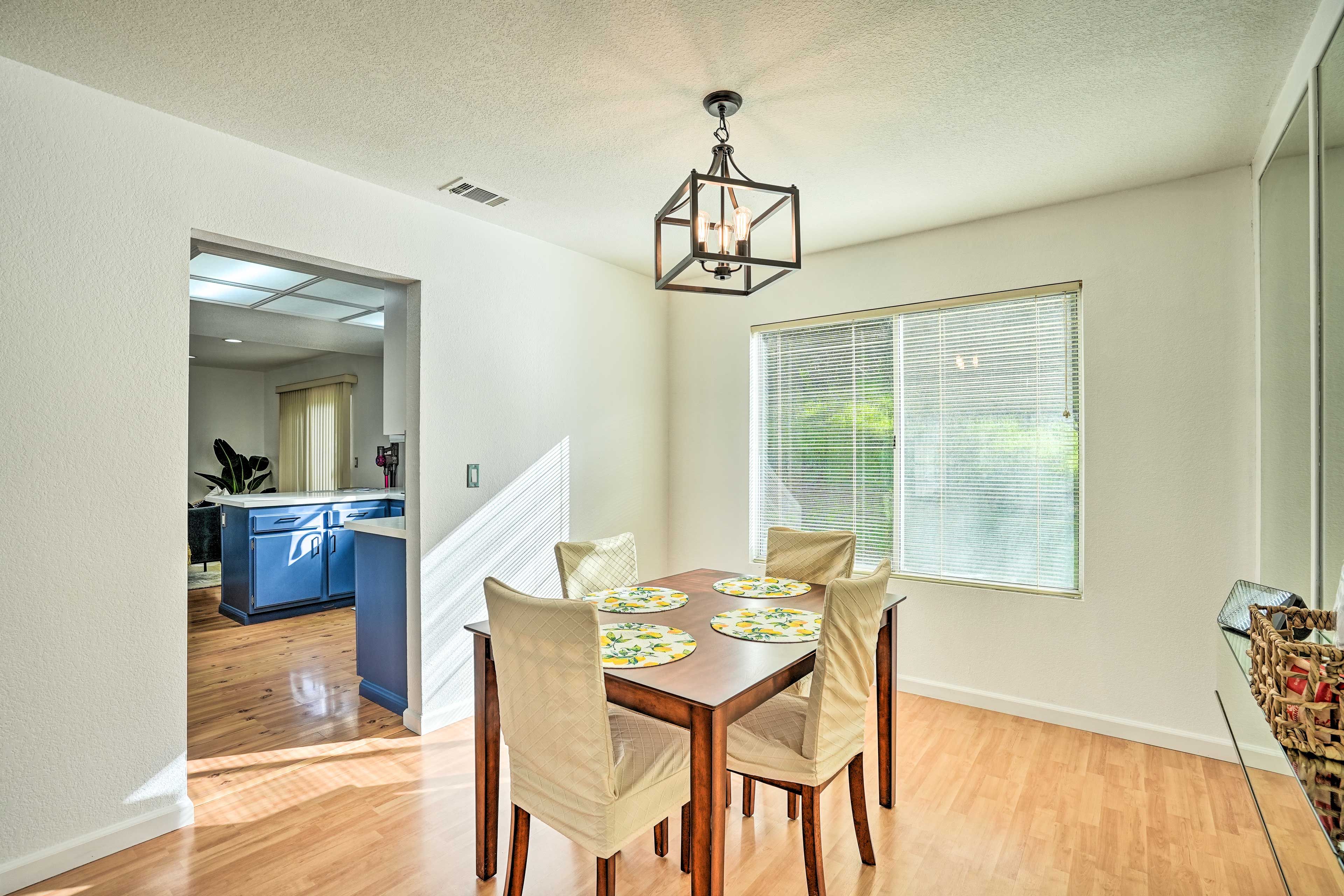 Dining Area | Dishware/Flatware | Trash Bags/Paper Towels
