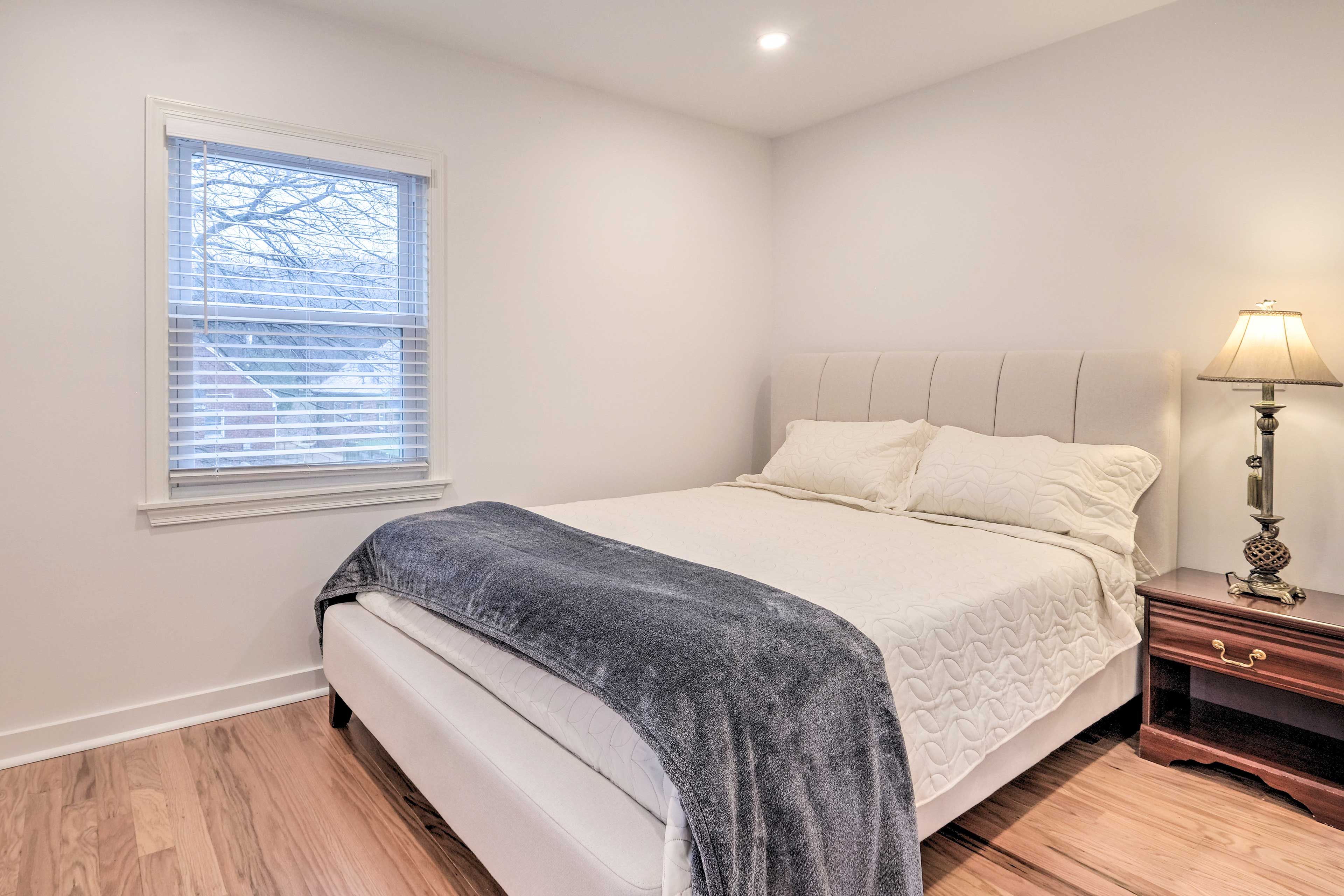 Bedroom 1 | Queen Bed | Linens Provided