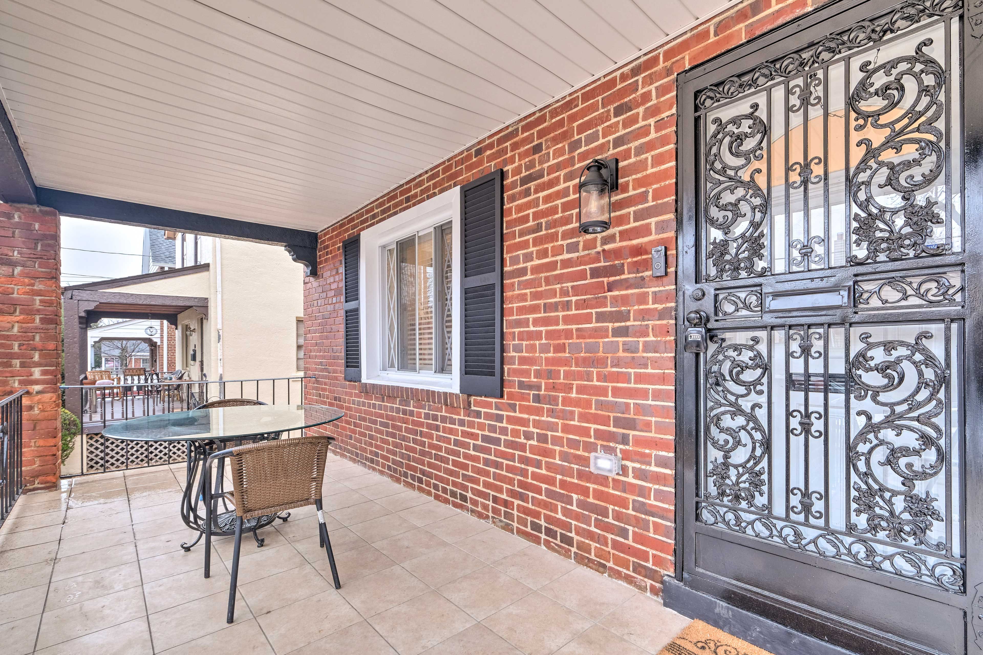 Entry | Covered Front Porch