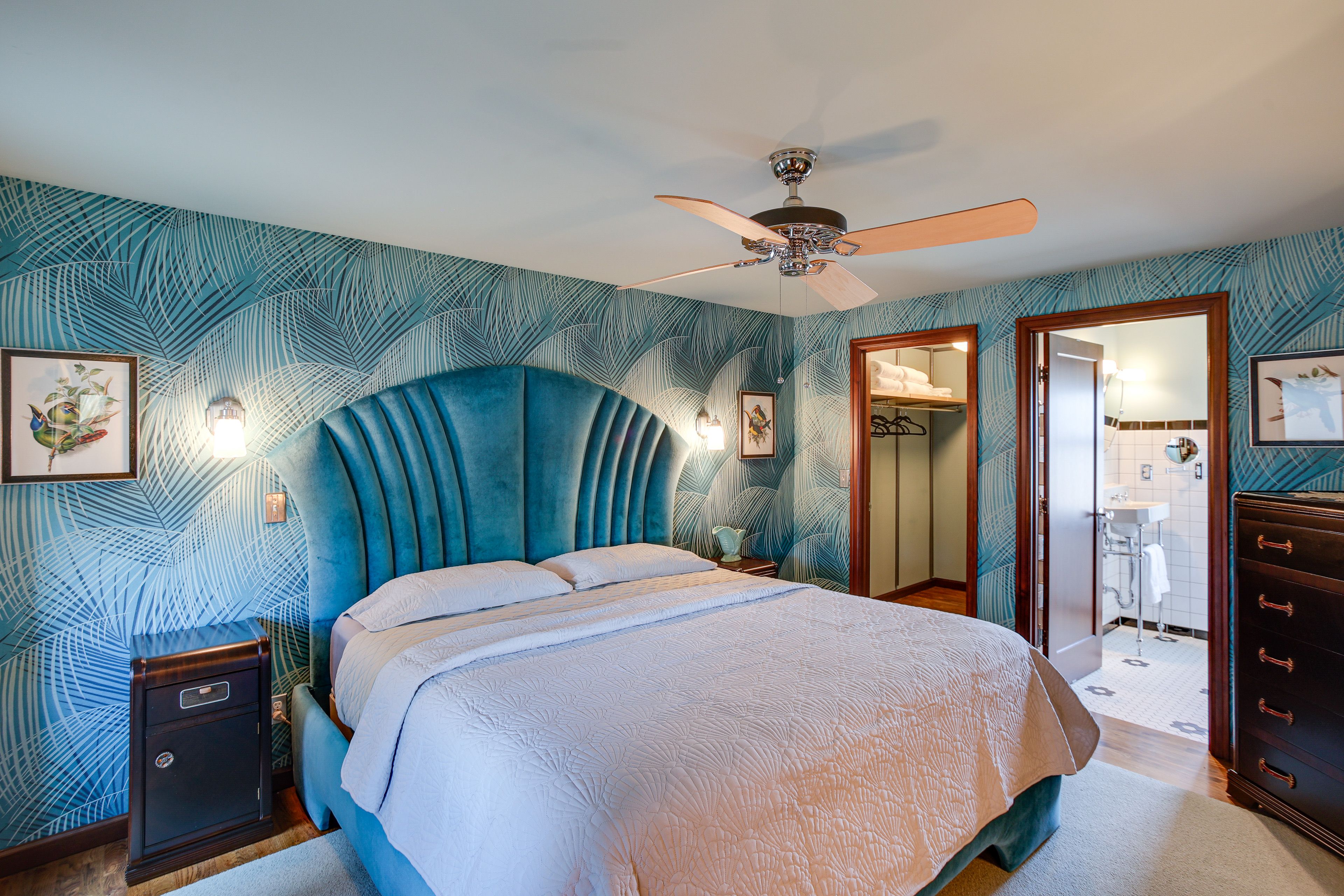 Bedroom 1 | Main Level | King Bed | Linens Provided | Smart TVs