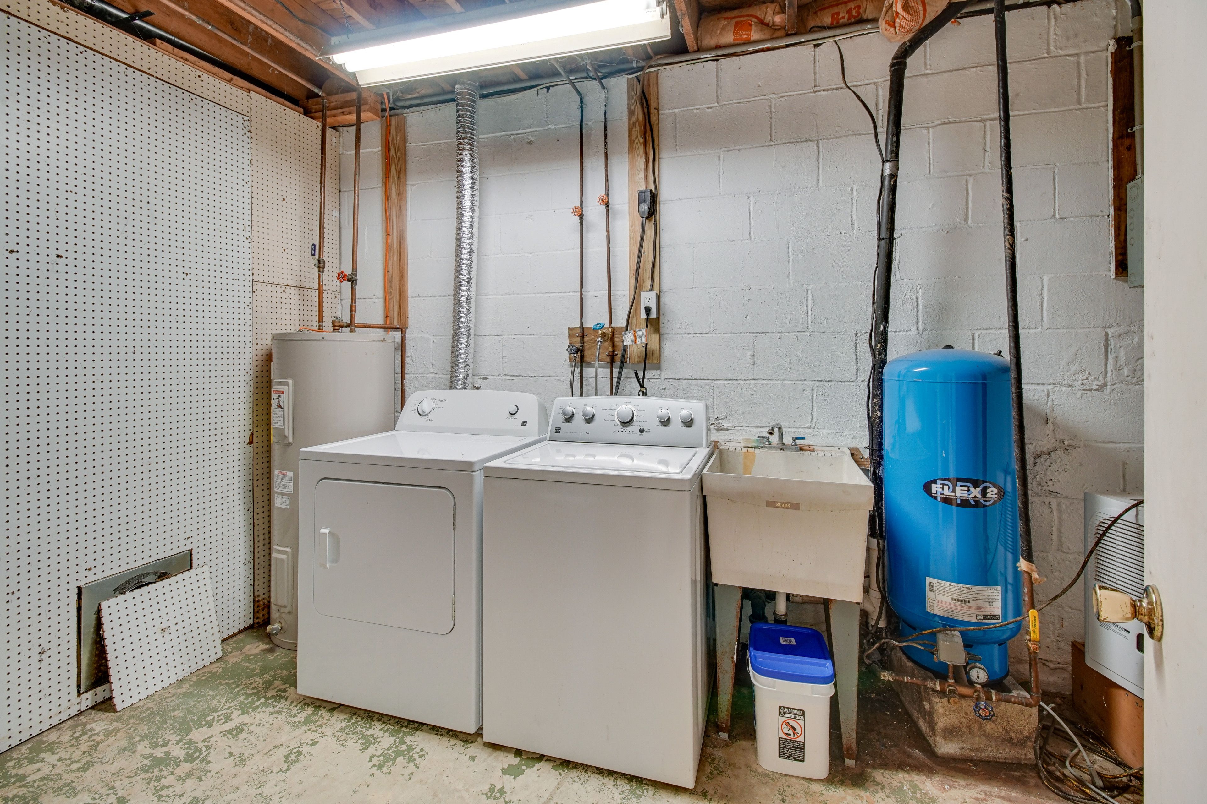 In-Unit Laundry