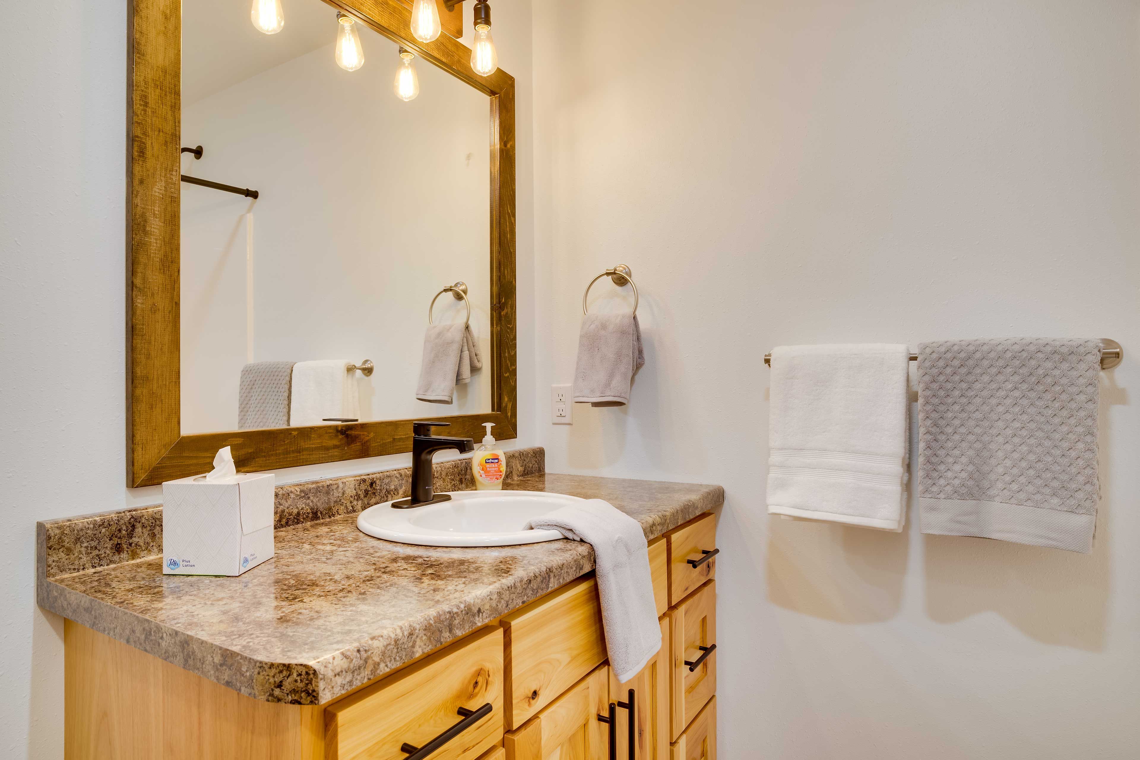 Full Bathroom