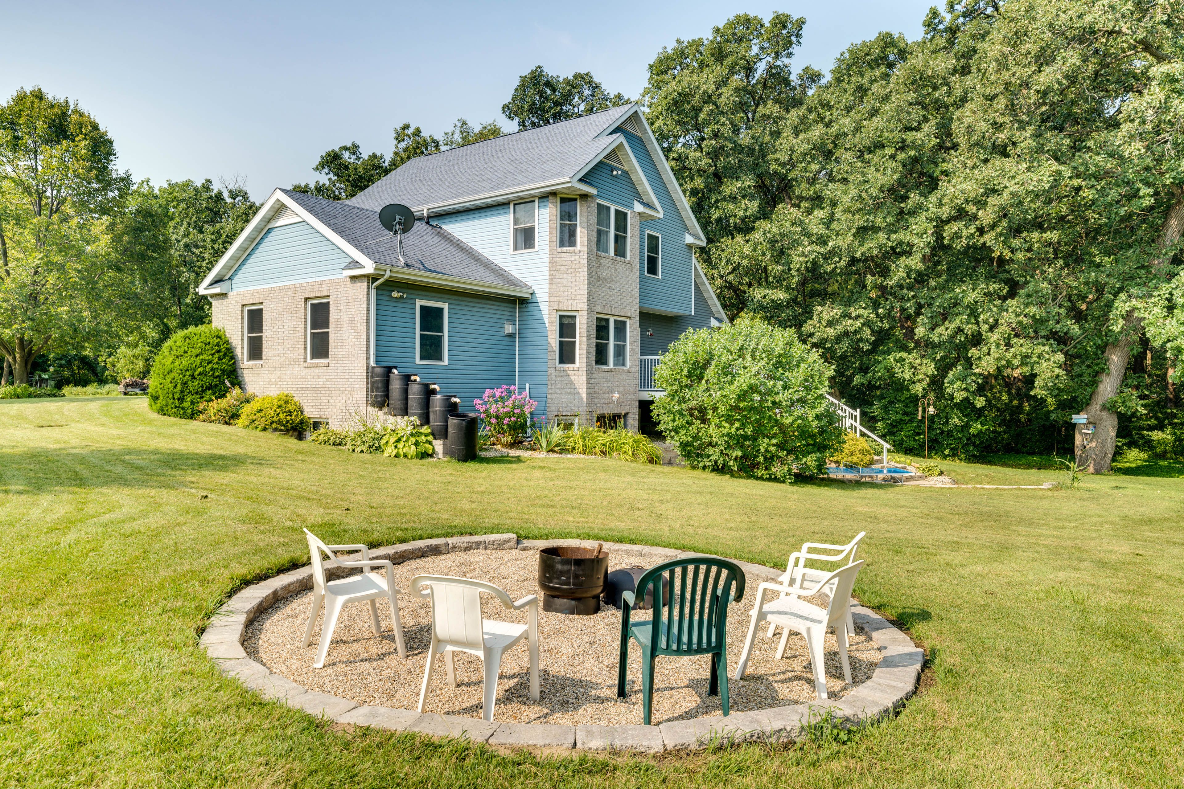 Backyard | Fire Pit | Playground