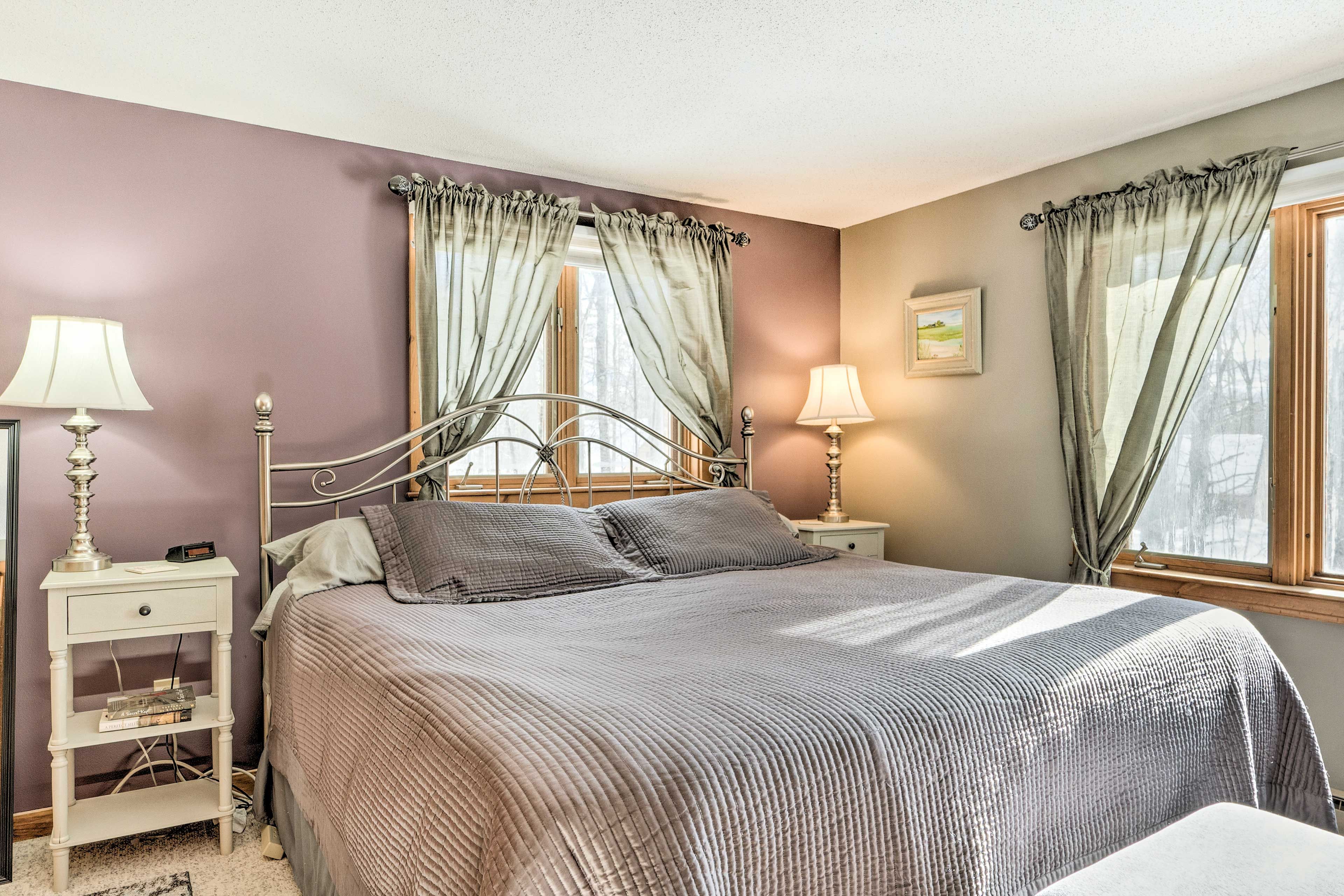 Bedroom 1 | King Bed | 2nd Floor