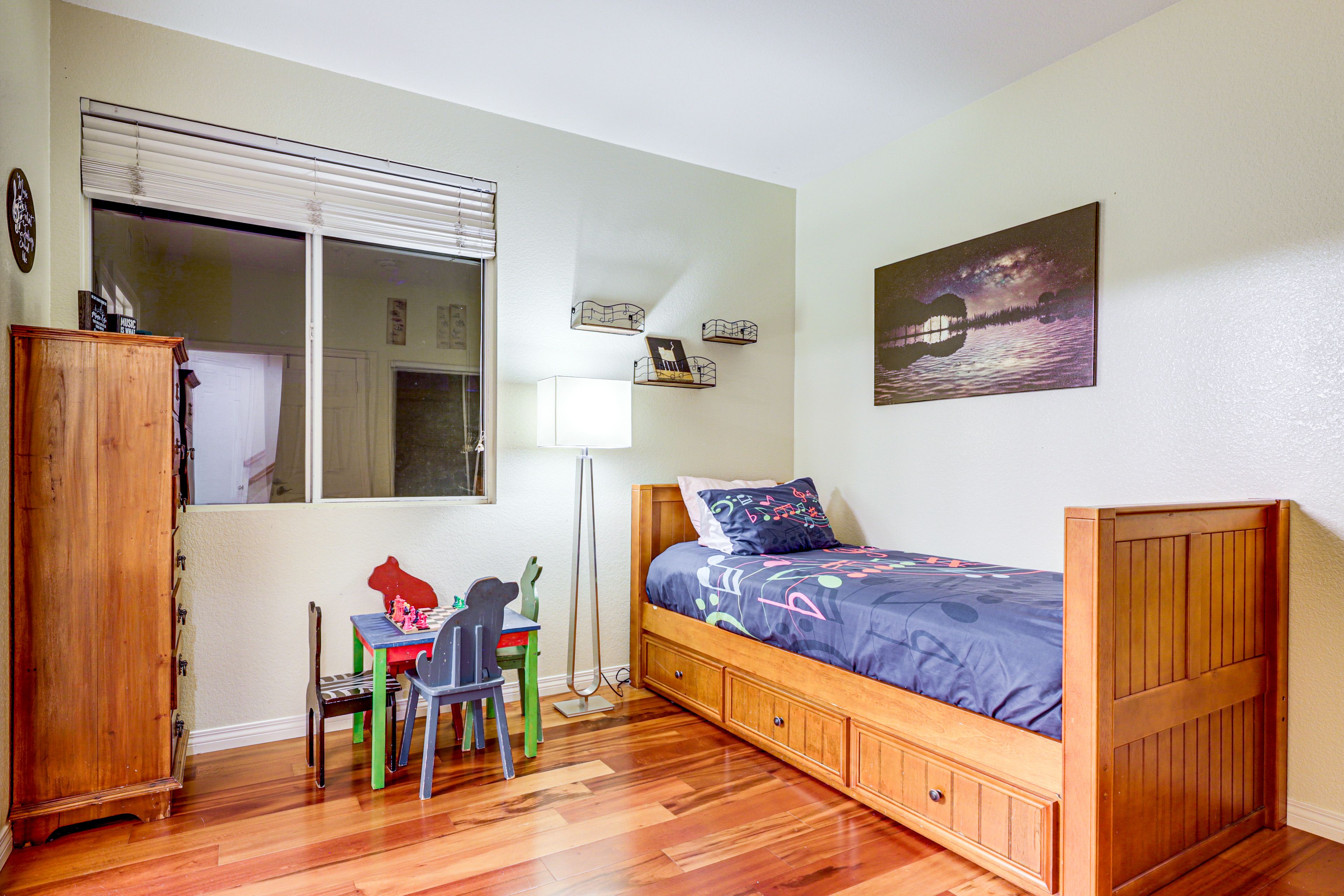 Bedroom 4 | Twin Bed w/ Twin Trundle | 1st Floor