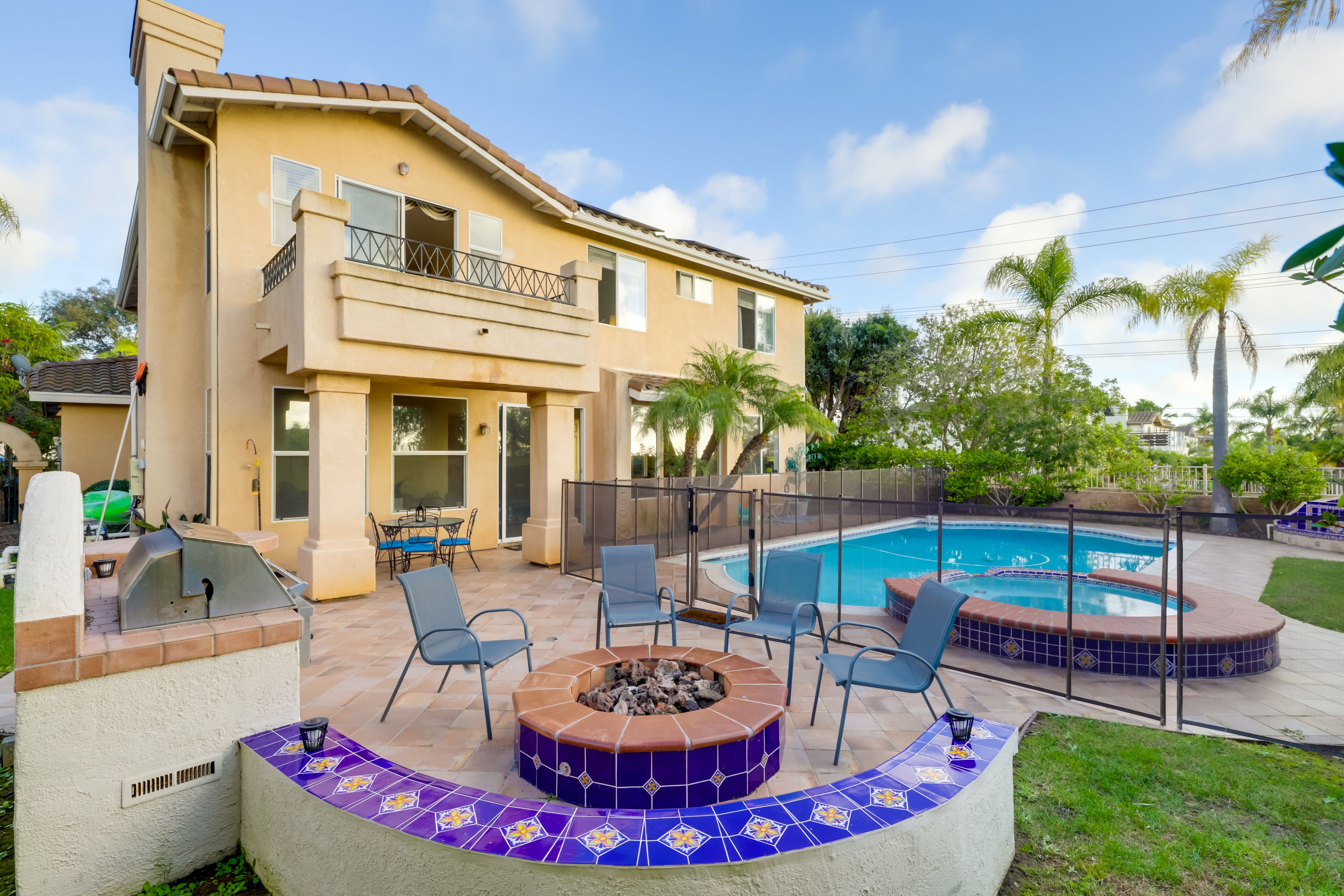 Back Patio | Fire Pit