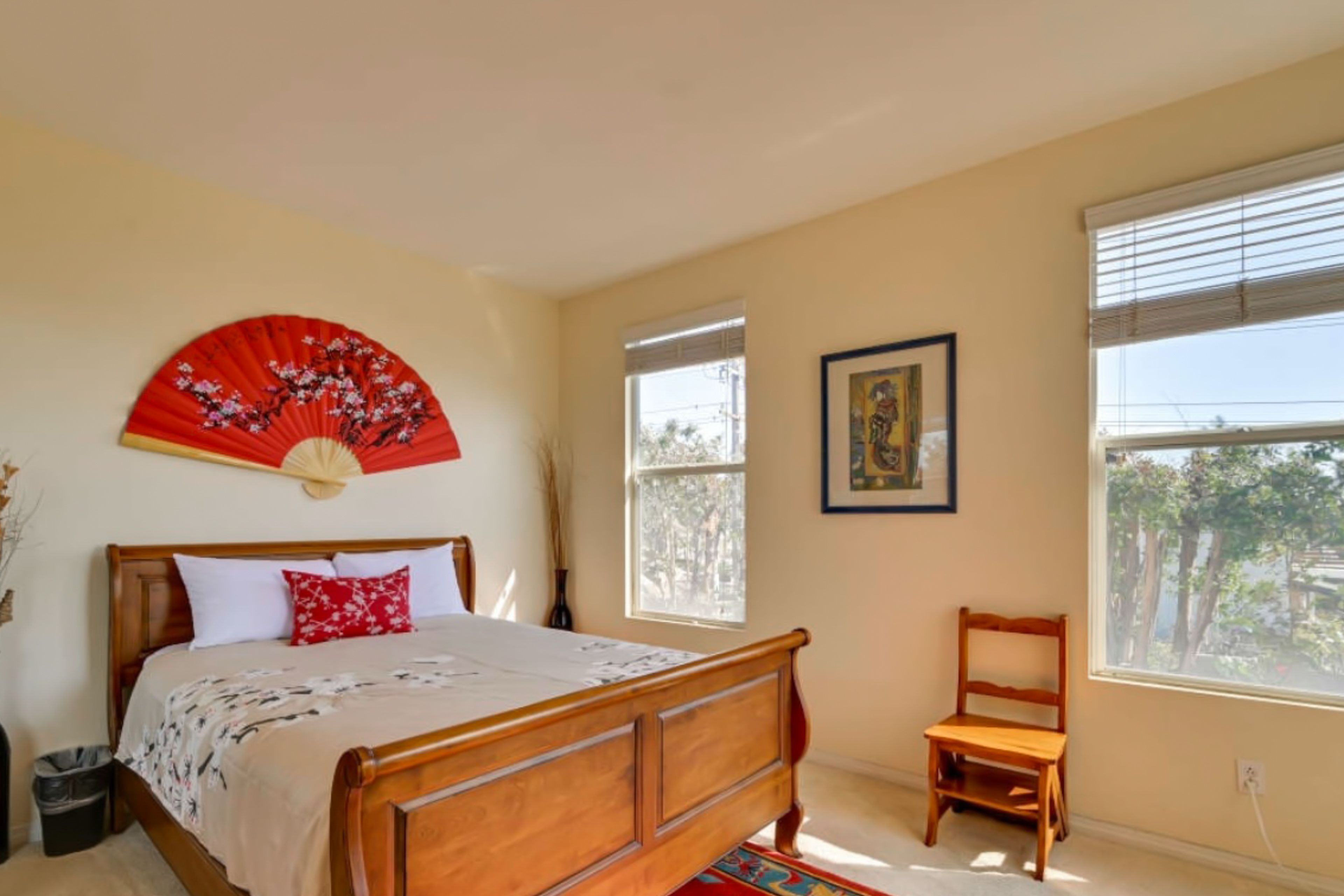 Bedroom 2 | Full Bed | 2nd Floor