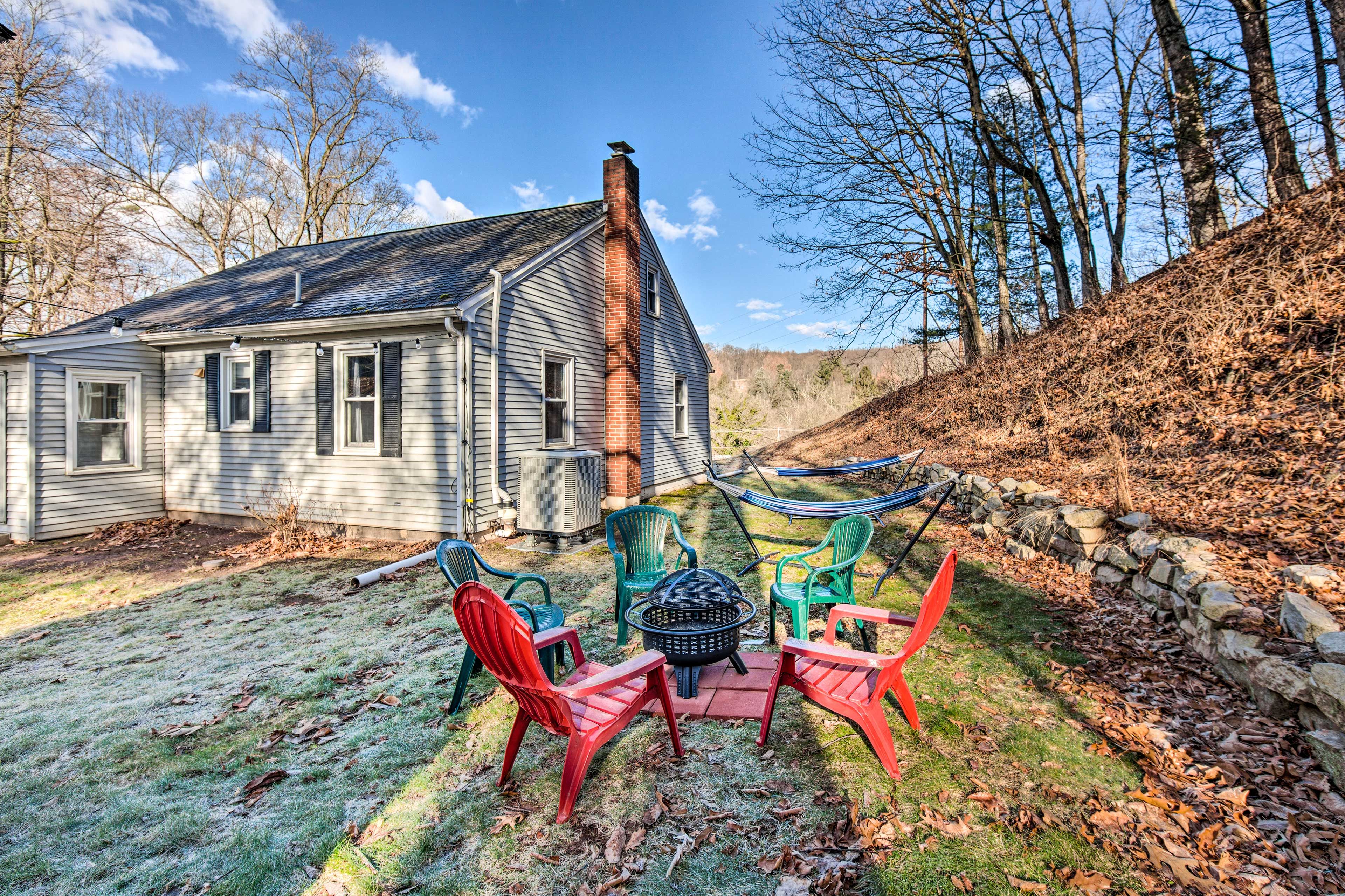 Mohnton Vacation Rental | 3BR | 1BA | 10 Stairs Required to Enter