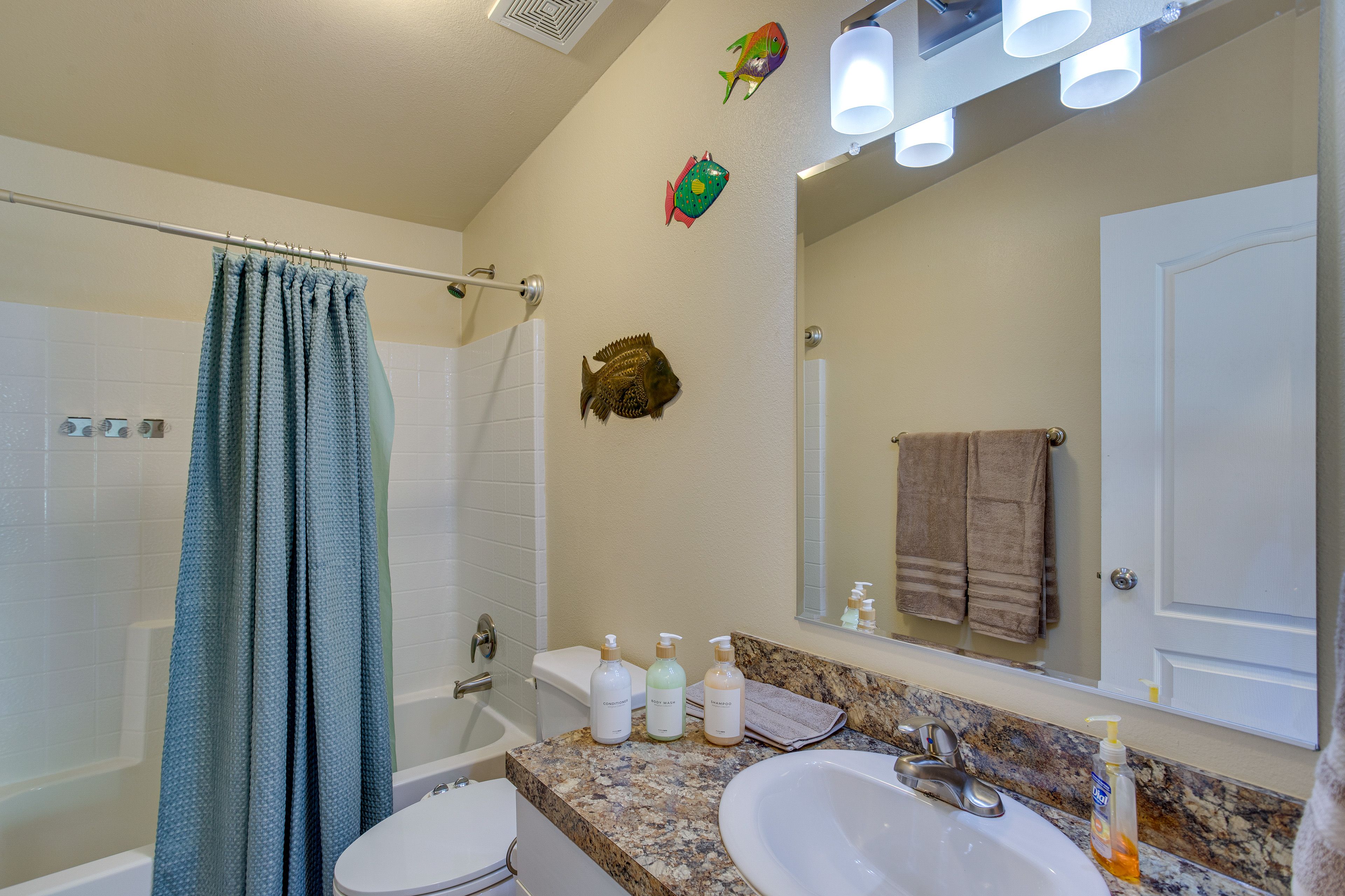 Full Bathroom