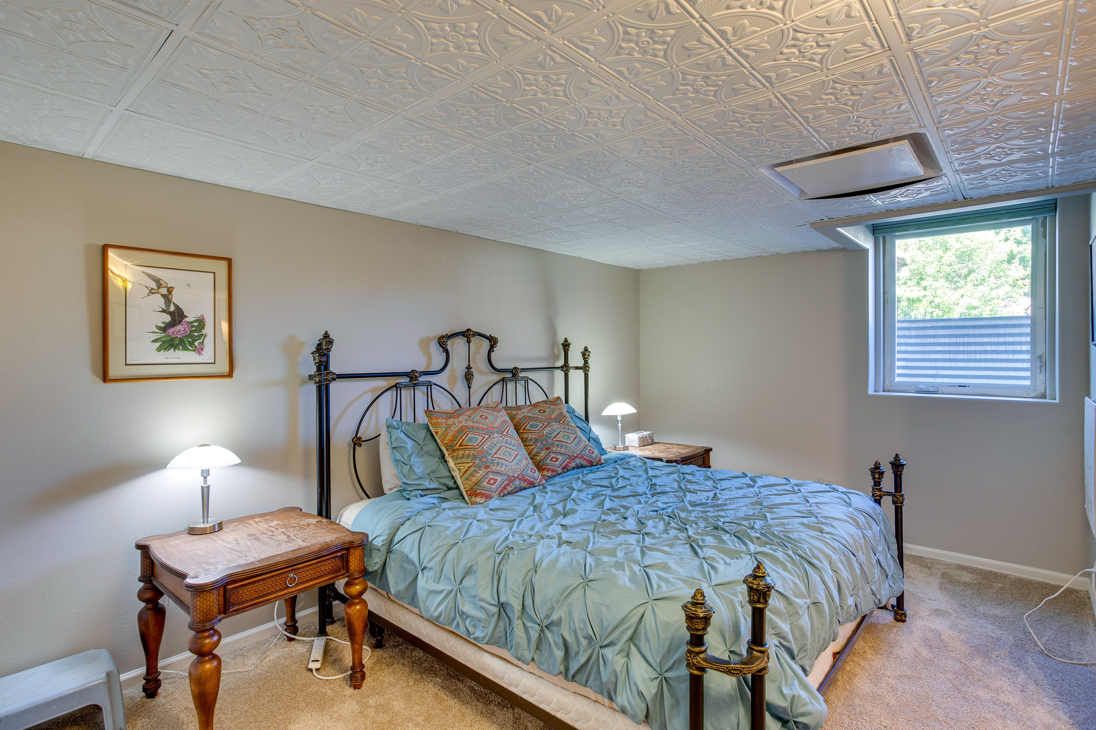 Bedroom 2 | King Bed
