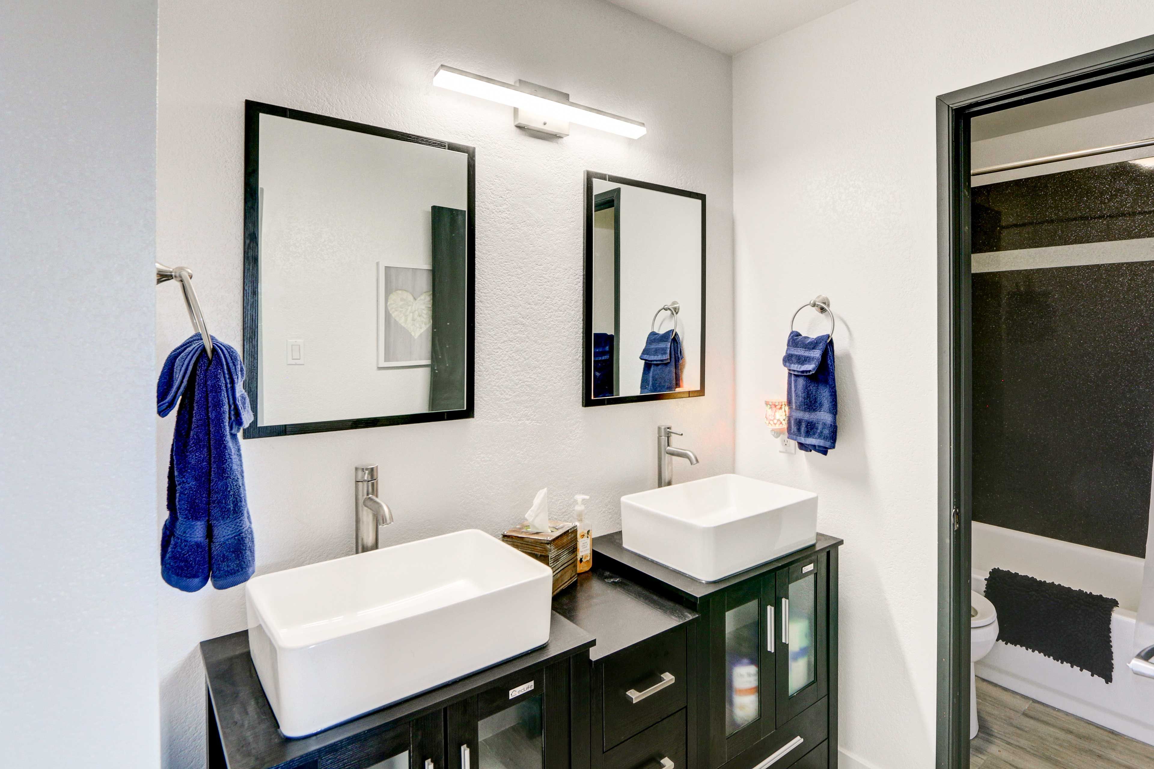 Full Bathroom