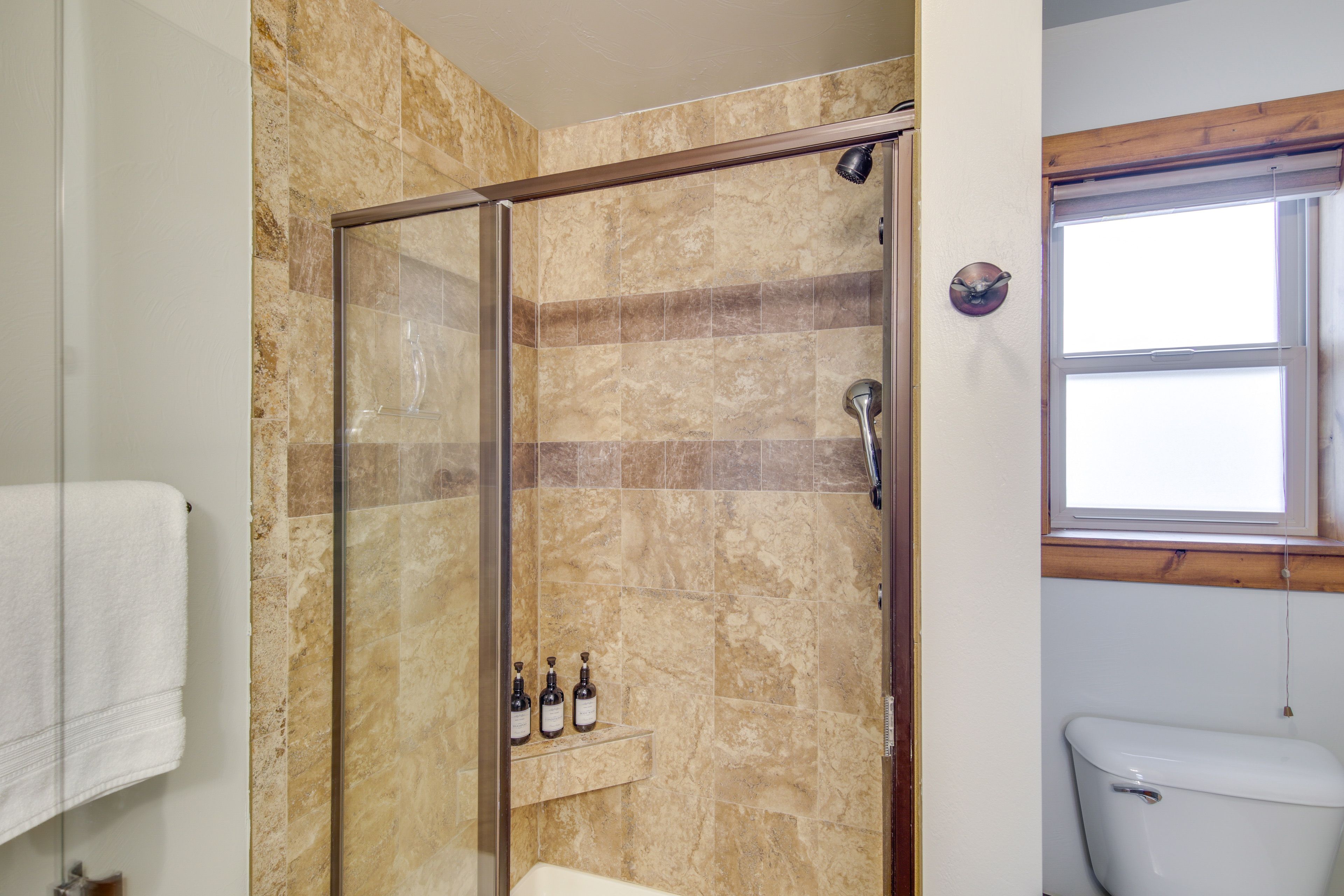 En-Suite Bathroom | Complimentary Toiletries | Towels Provided | Walk-In Shower