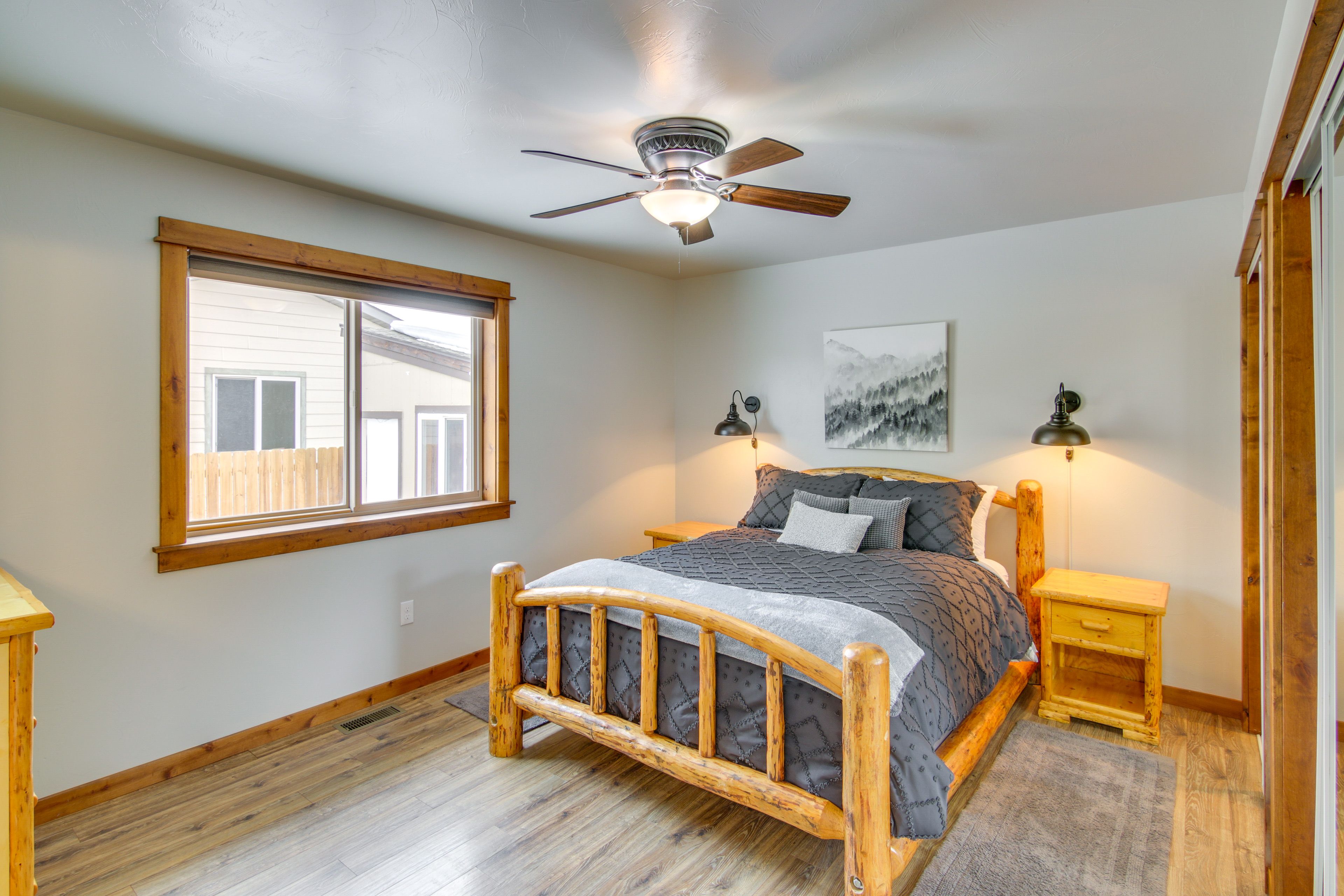 Bedroom 1 | Queen Bed | En-Suite Bathroom | Linens Provided